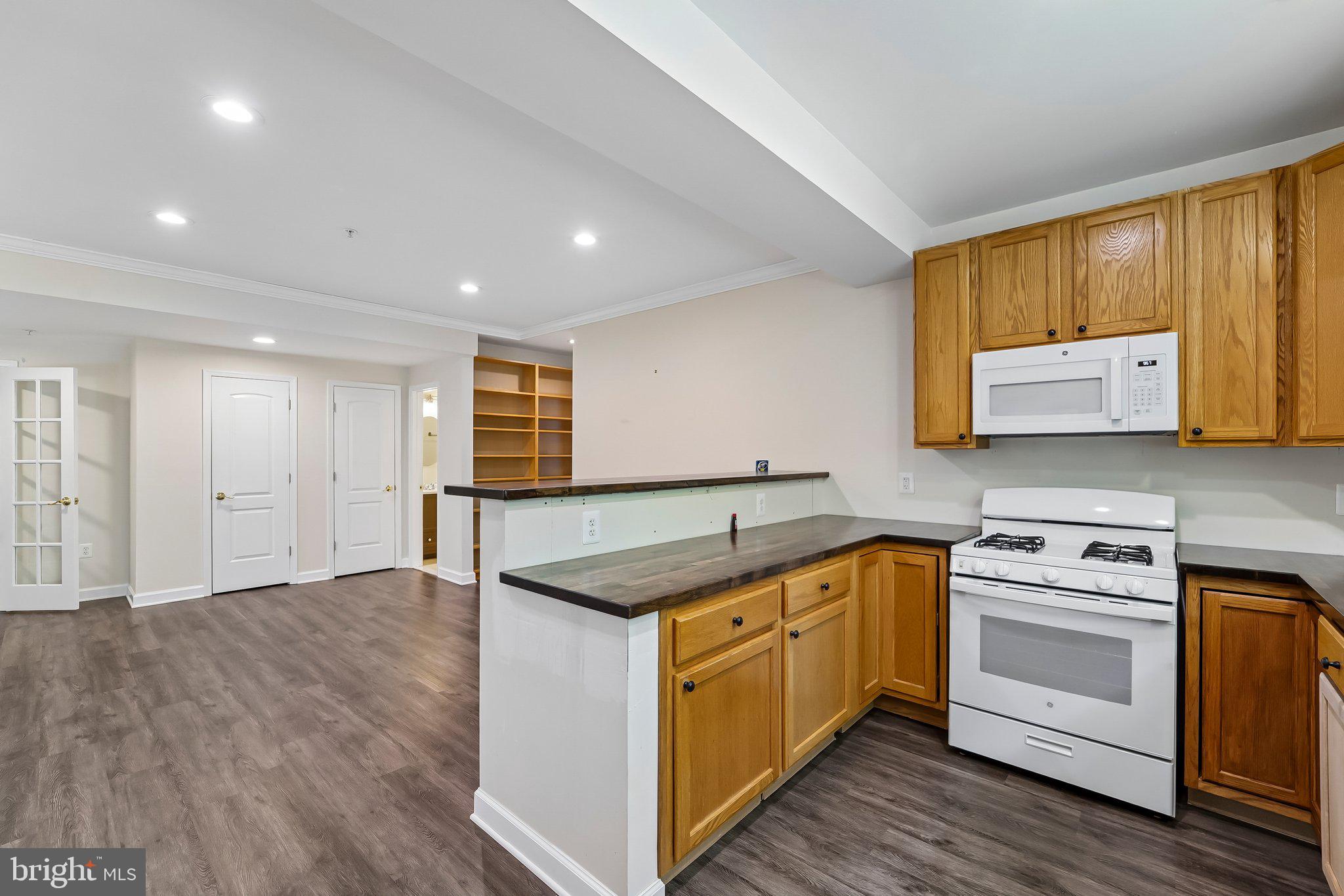 HIGHLANDS AT CLARKSBURG - Residential