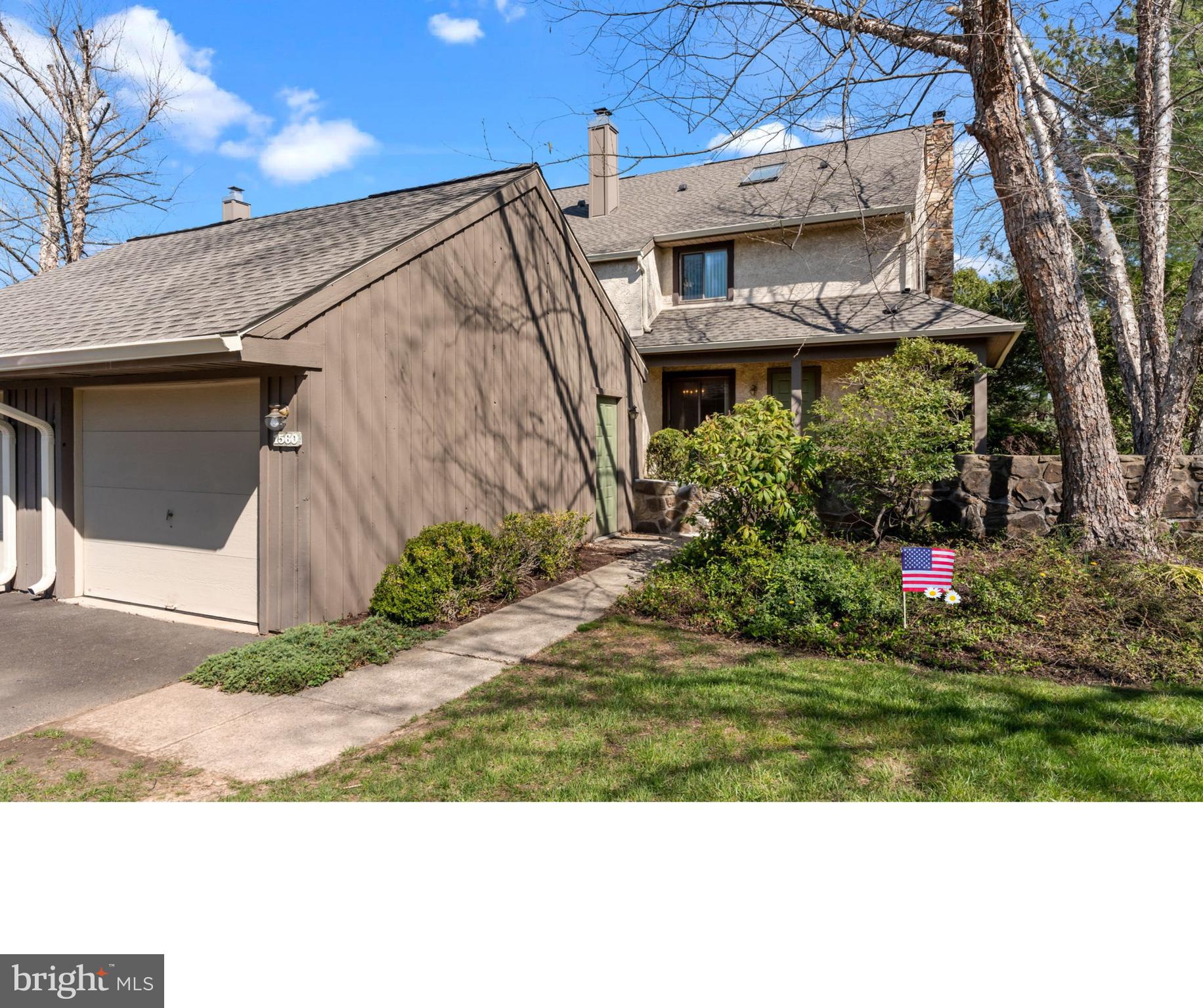 YARDLEY CORNERS - Residential