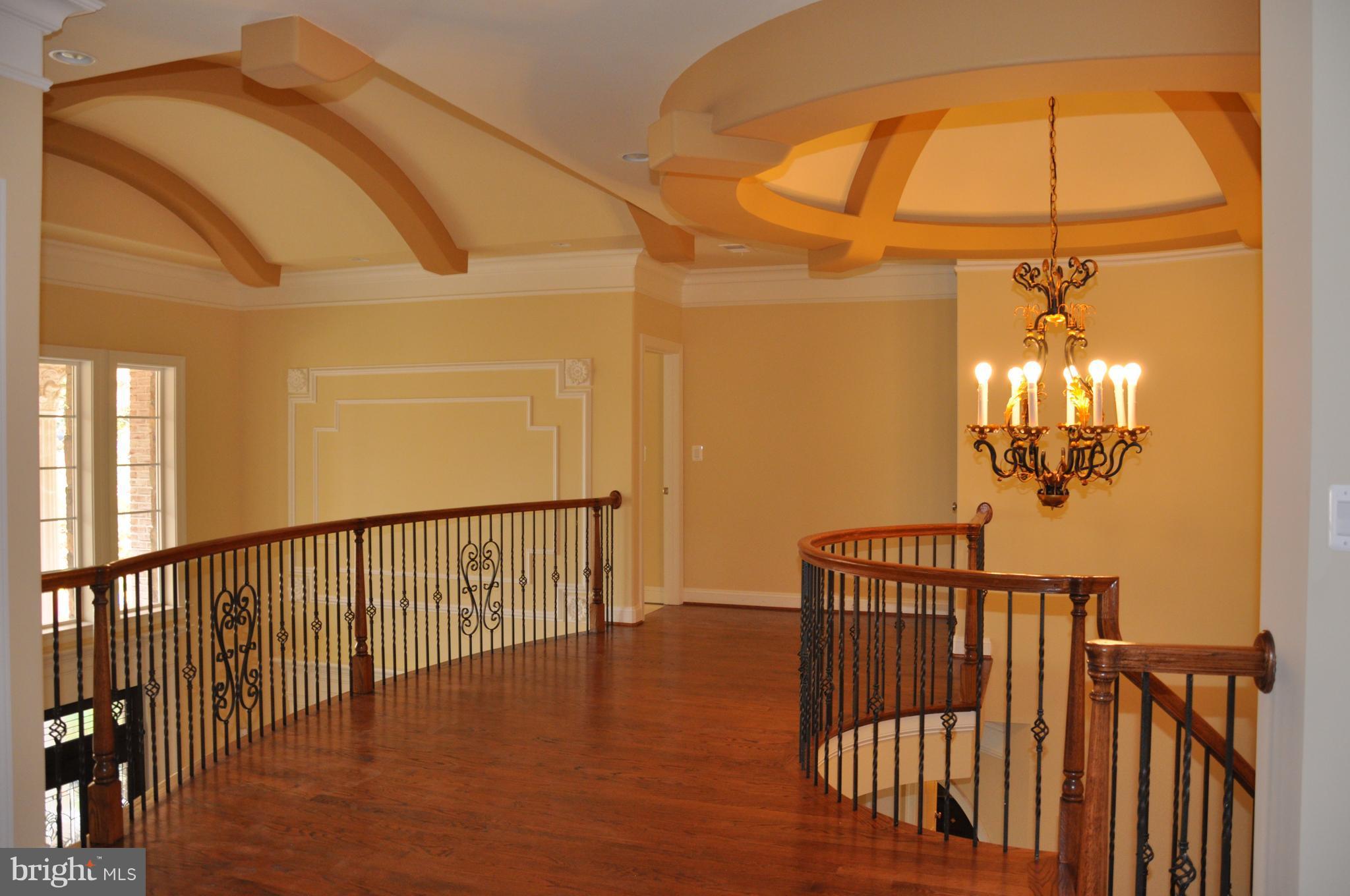WOODHAVEN - Residential