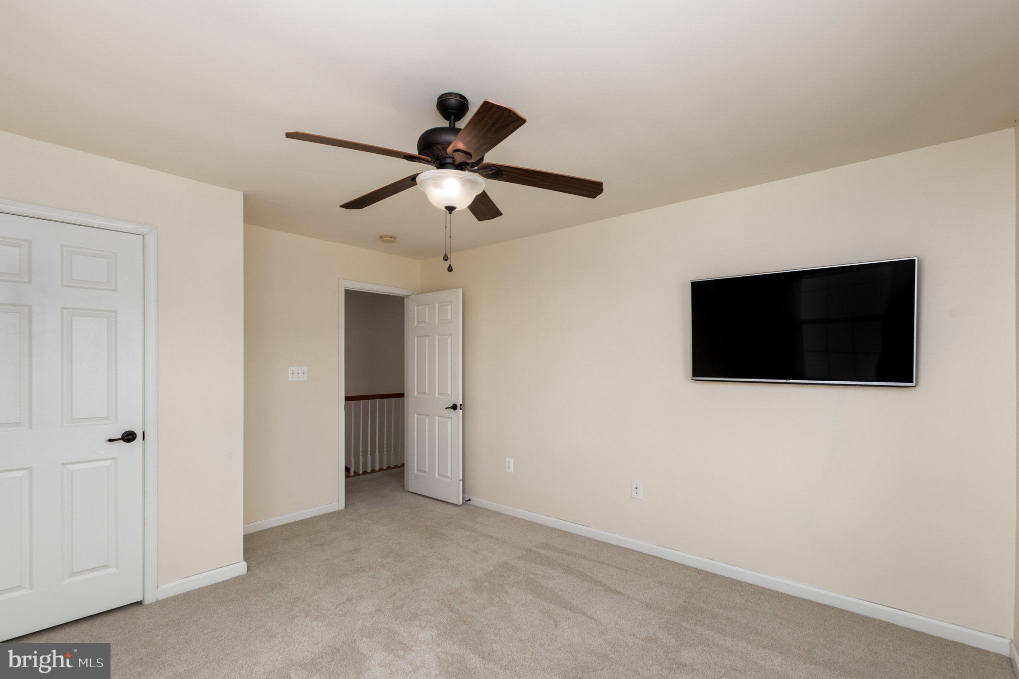 STAFFORD LAKES VILLAGE - Residential