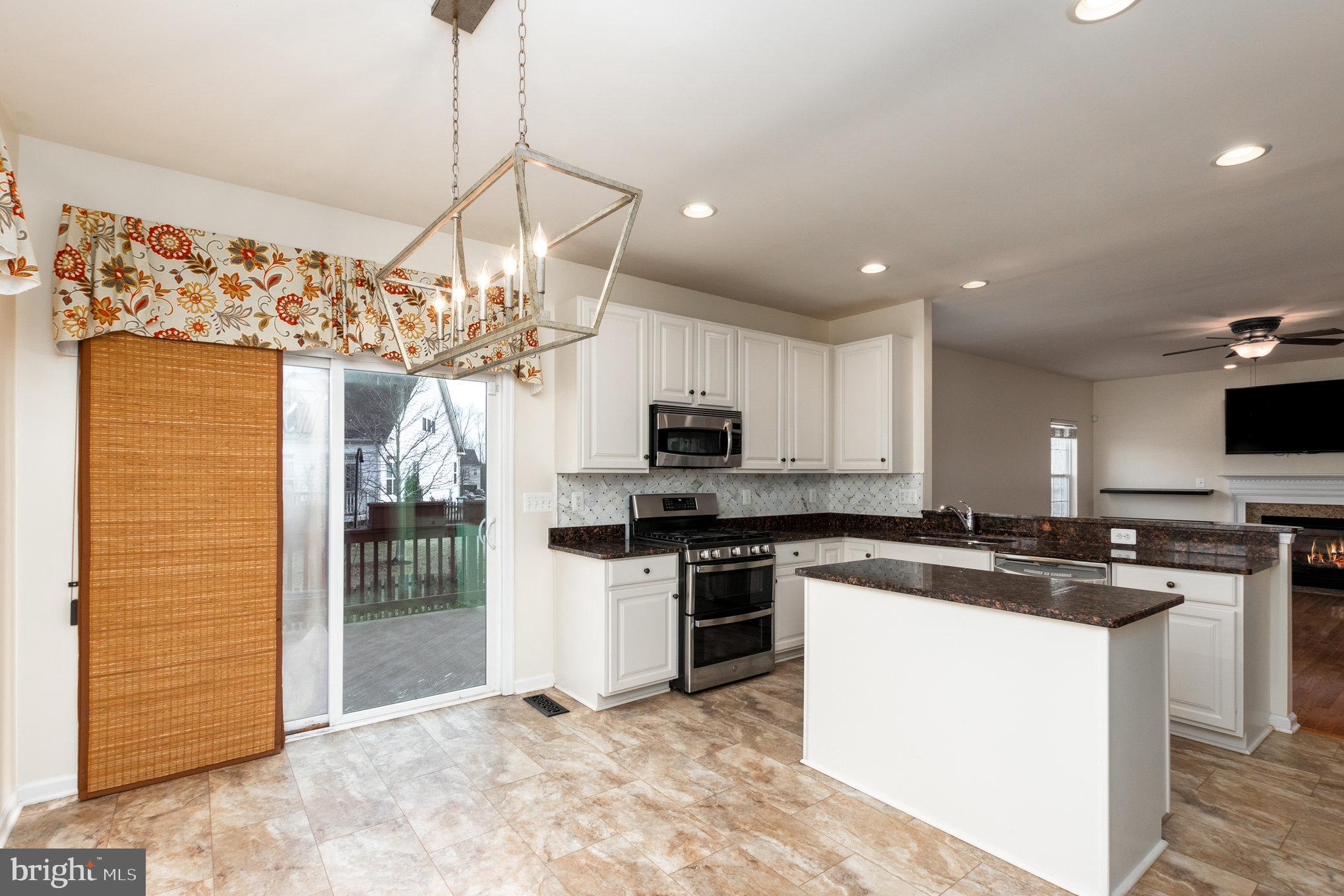 STAFFORD LAKES VILLAGE - Residential