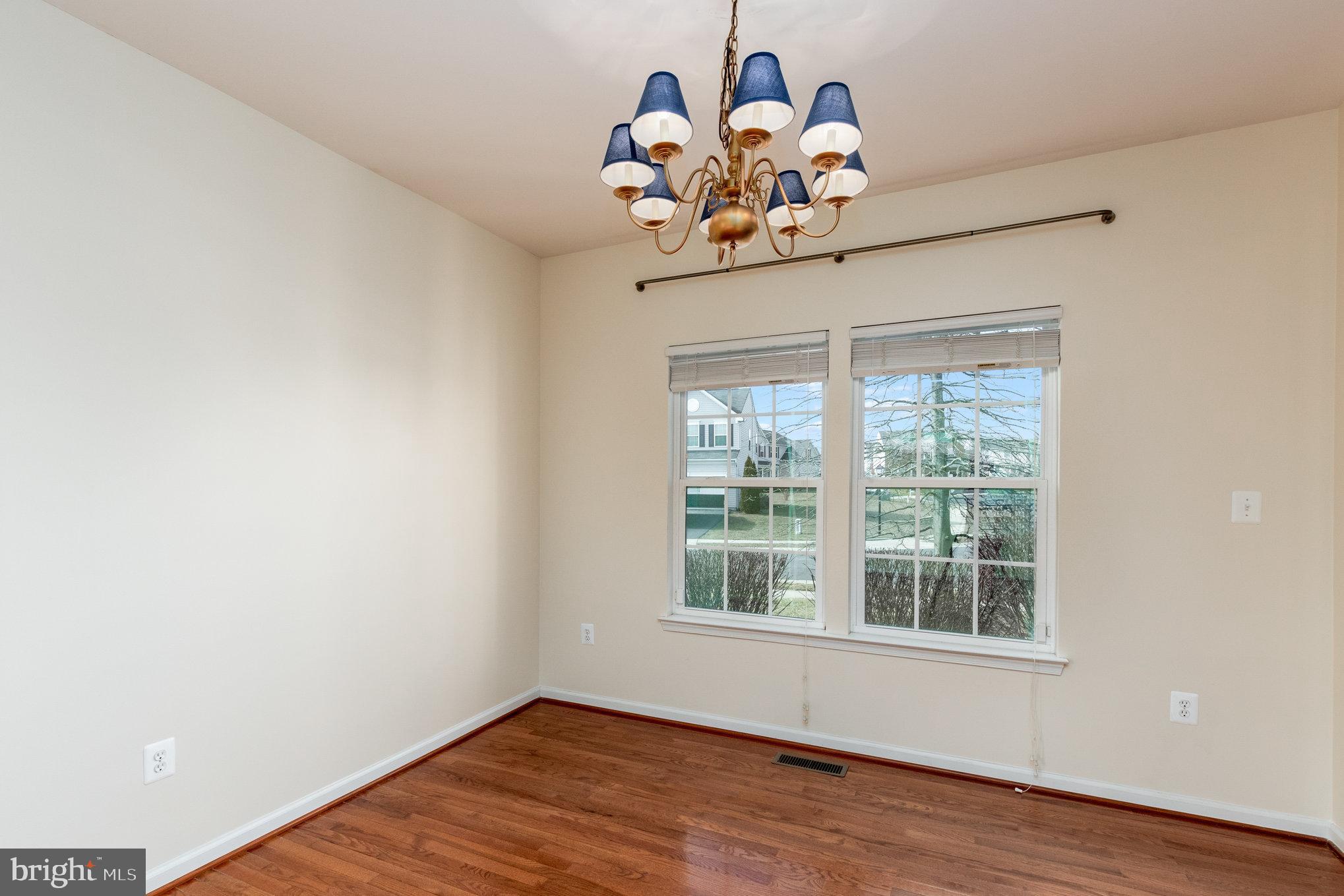 STAFFORD LAKES VILLAGE - Residential