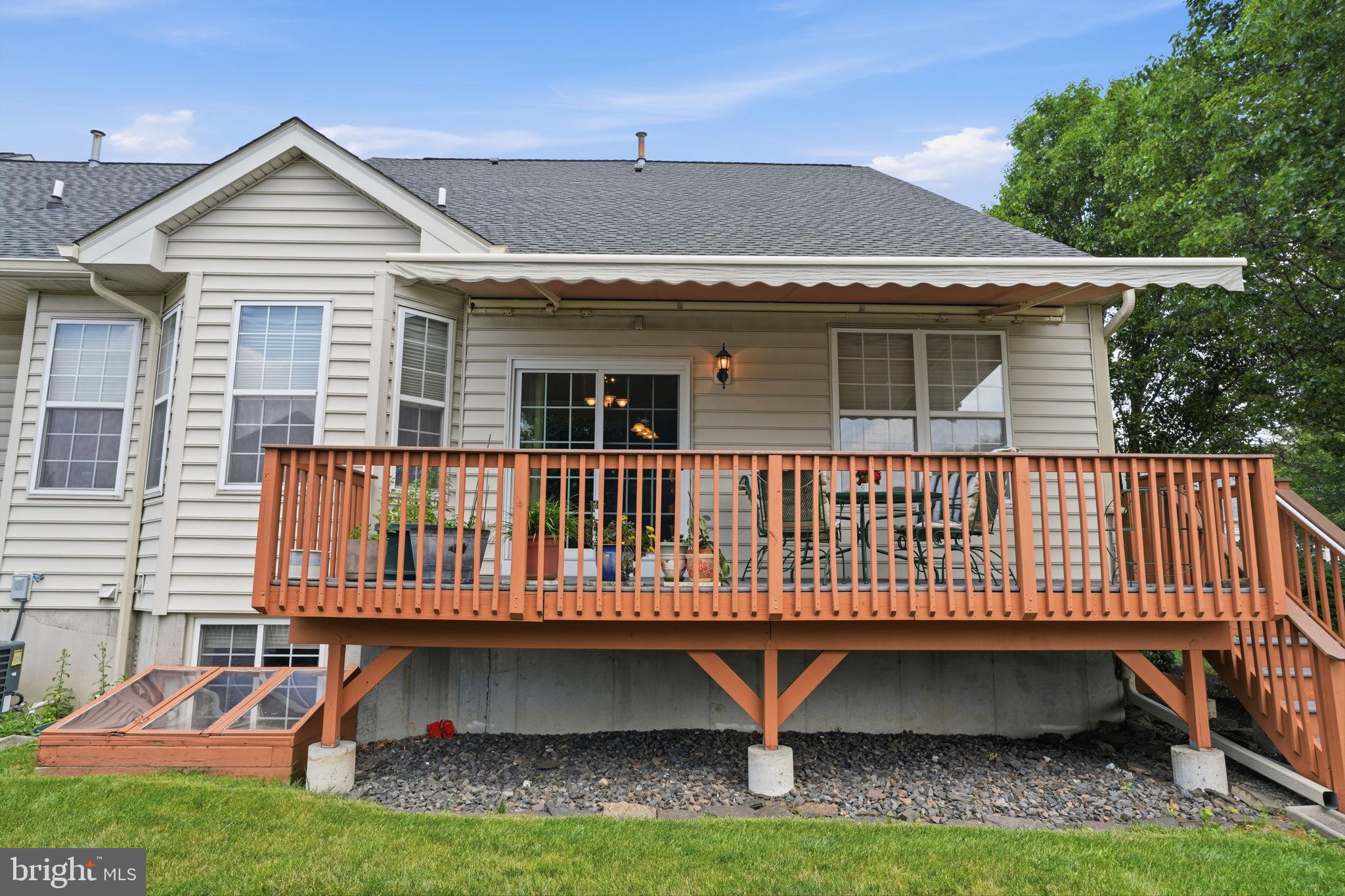 LAMPLIGHTER VILLAGE - Residential