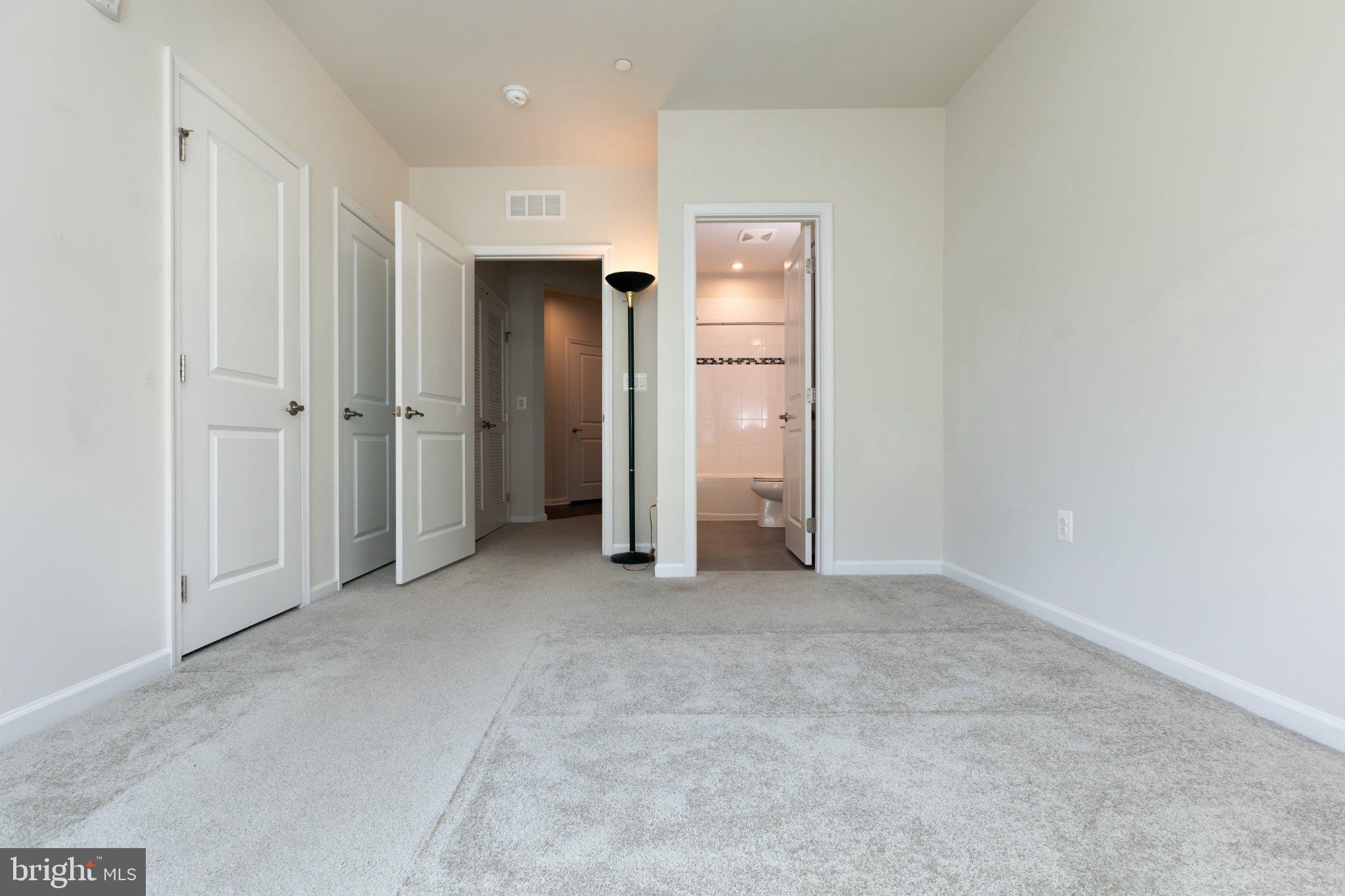 ELLICOTTS RETREAT - Residential