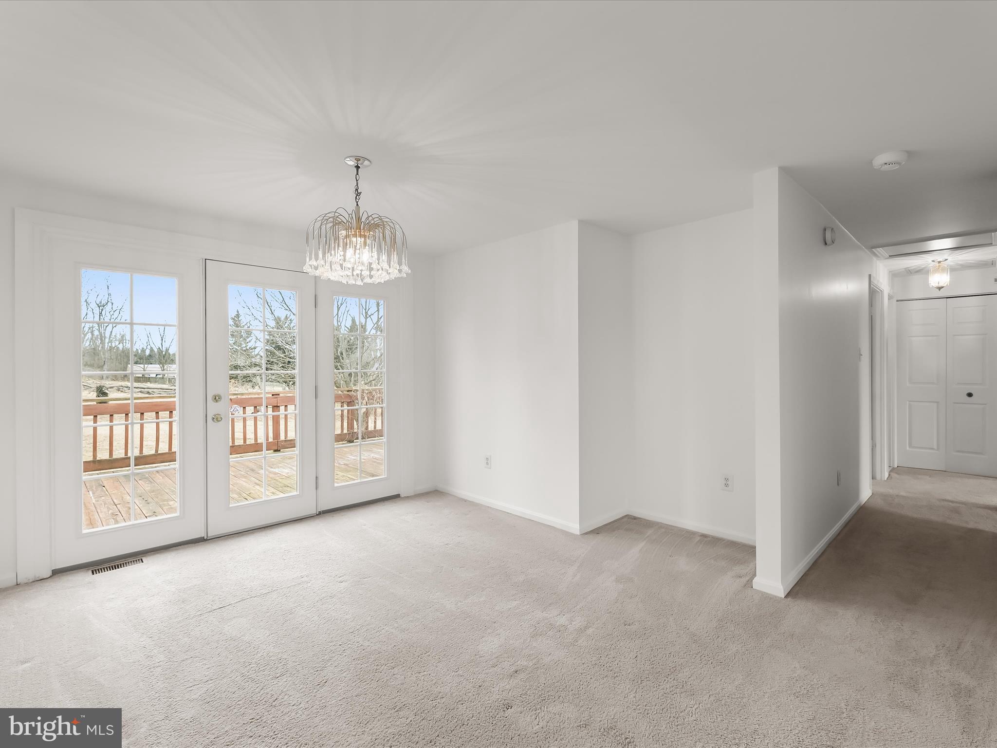 MOUNTVILLE MANOR - Residential