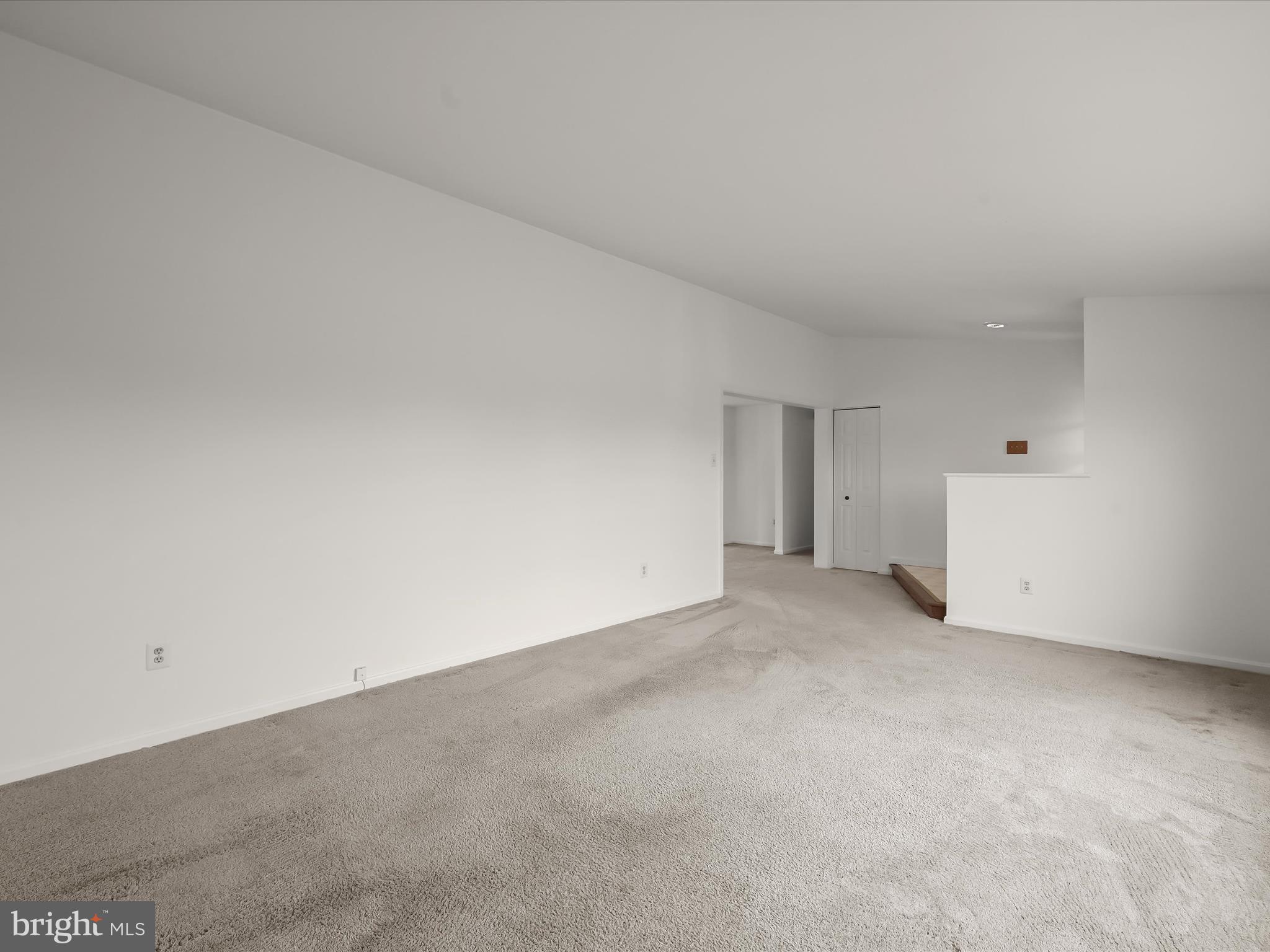 MOUNTVILLE MANOR - Residential