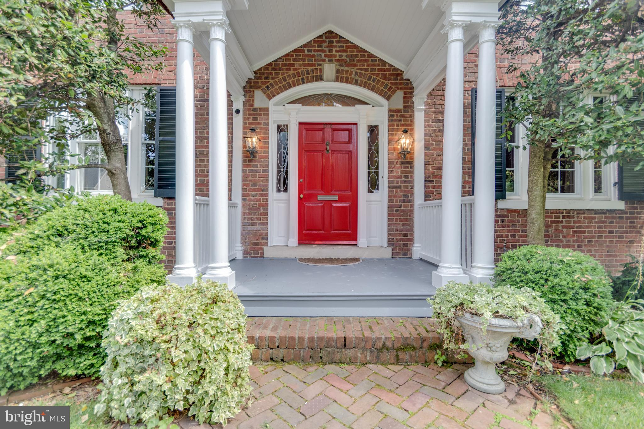 ROSEMONT - Residential