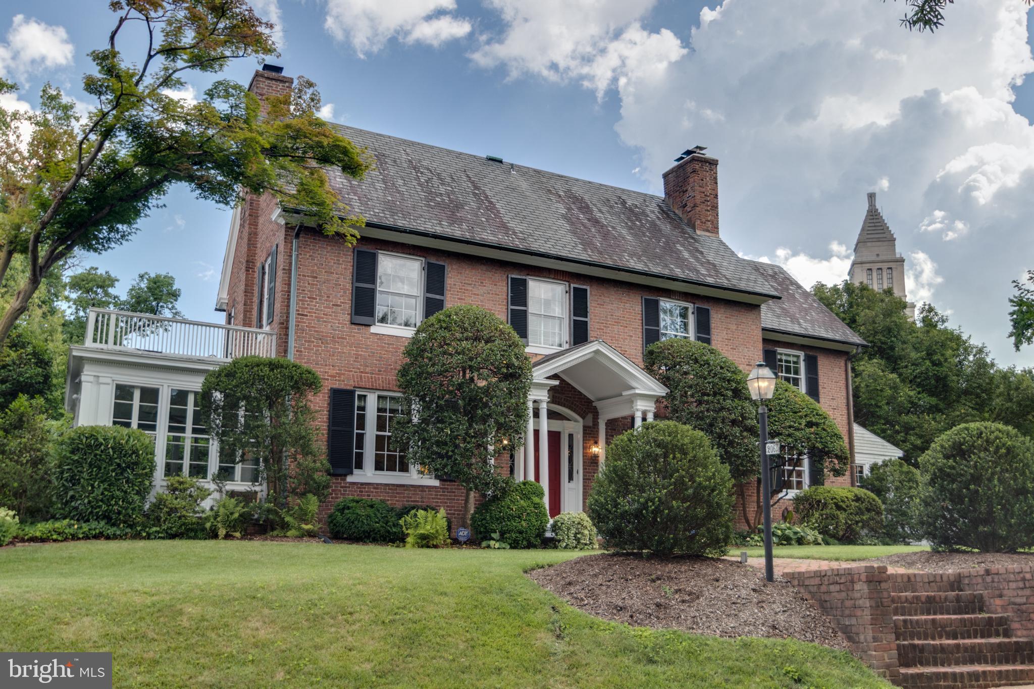 ROSEMONT - Residential