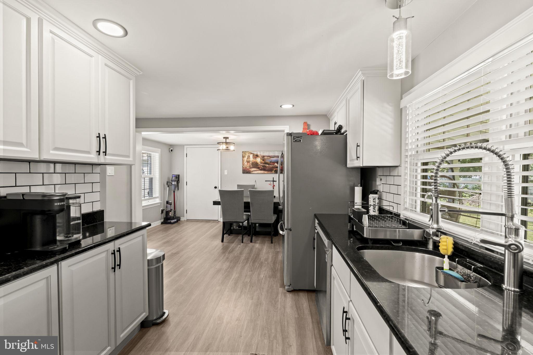 CASEY GDNS - Residential