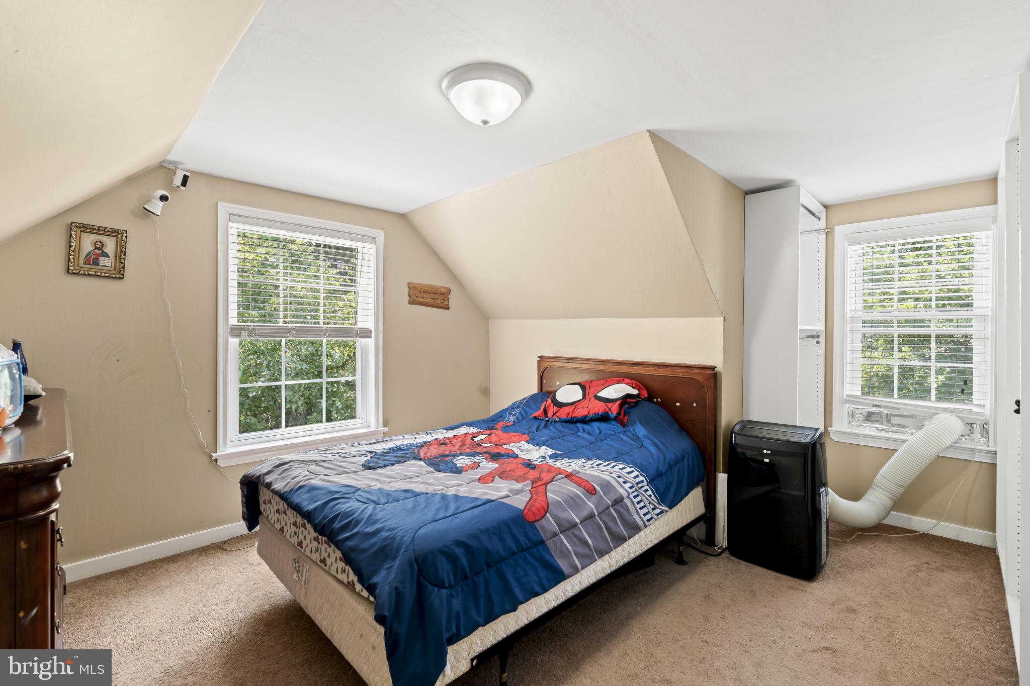 CASEY GDNS - Residential