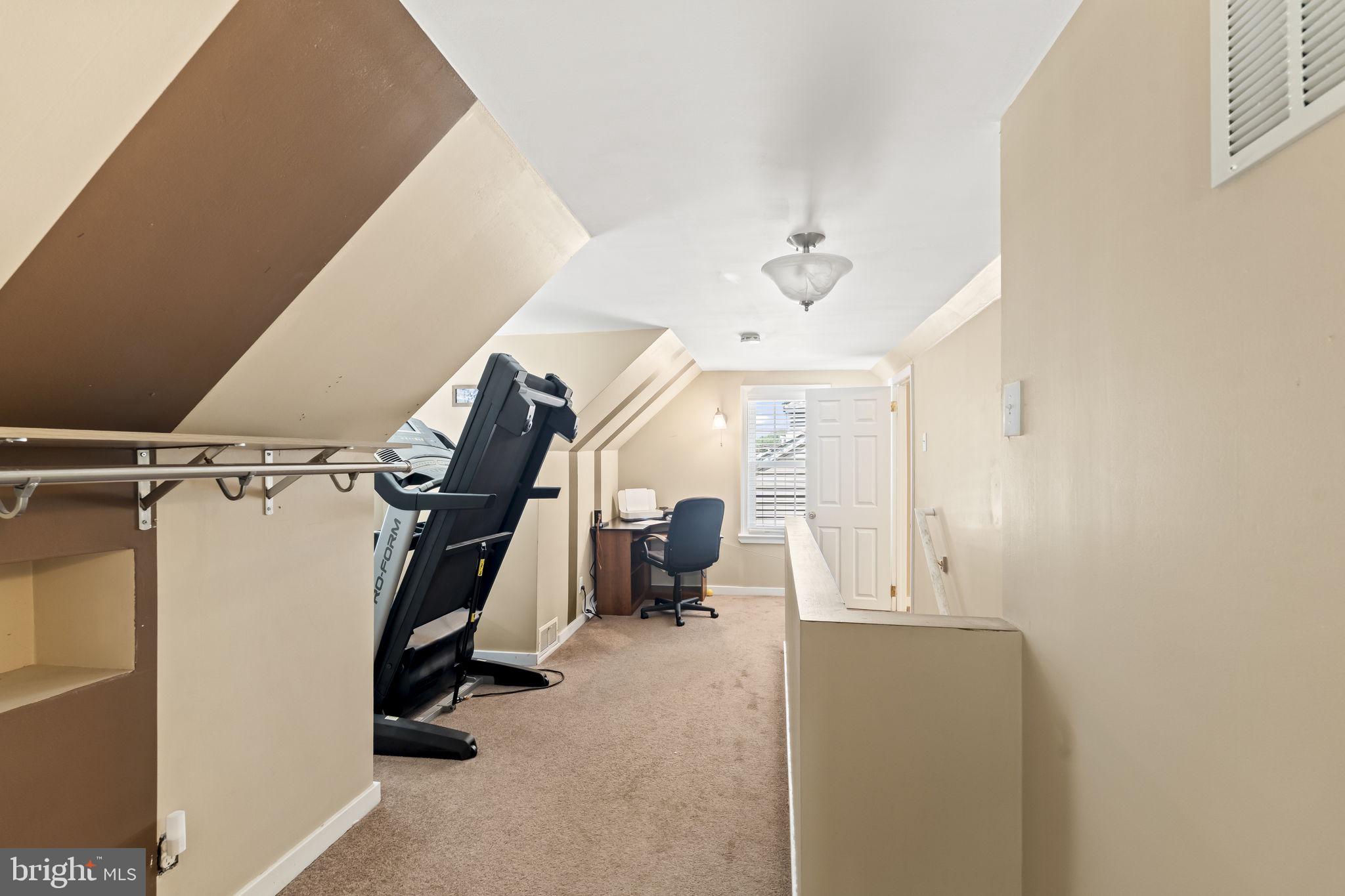 CASEY GDNS - Residential