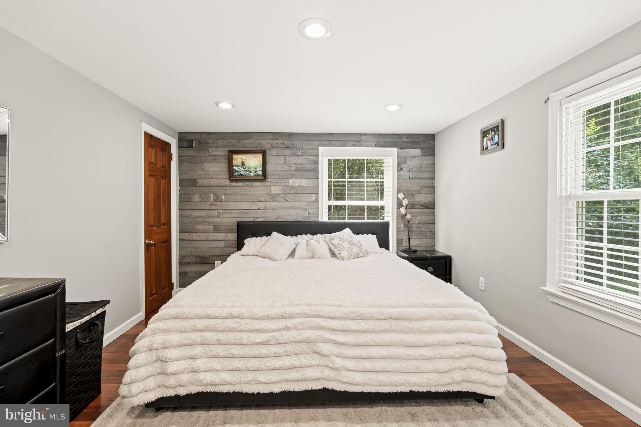 CASEY GDNS - Residential