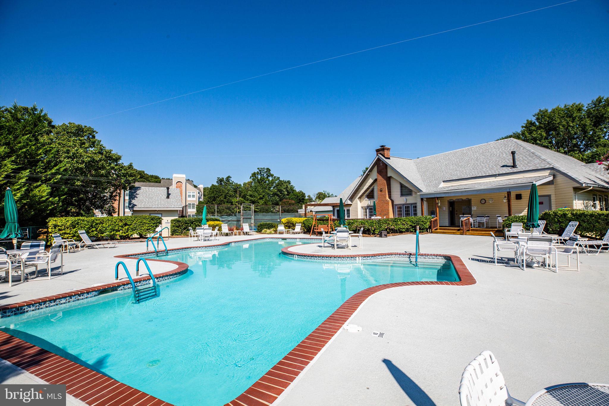SUMMERLAKE - Residential