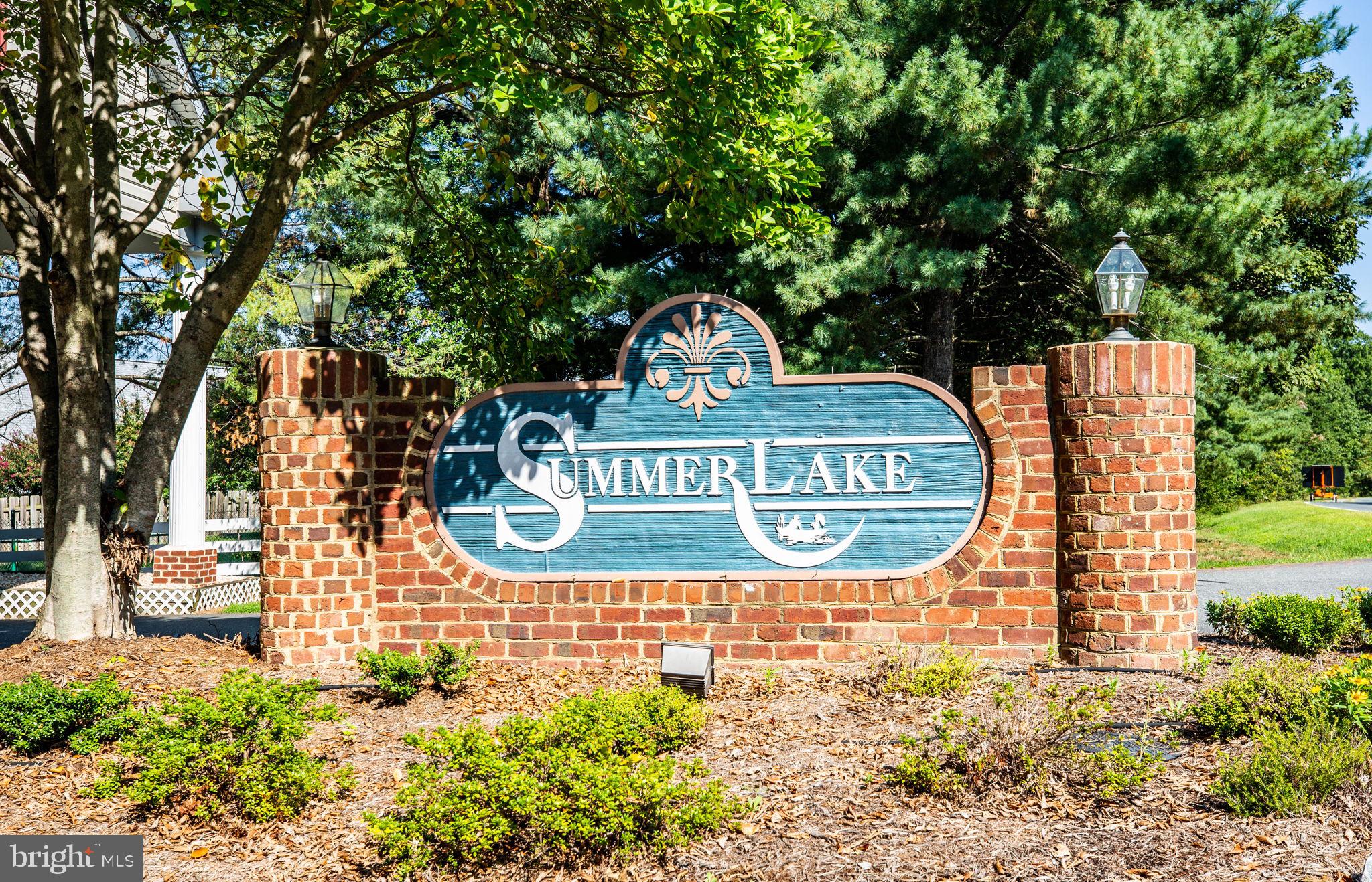 SUMMERLAKE - Residential