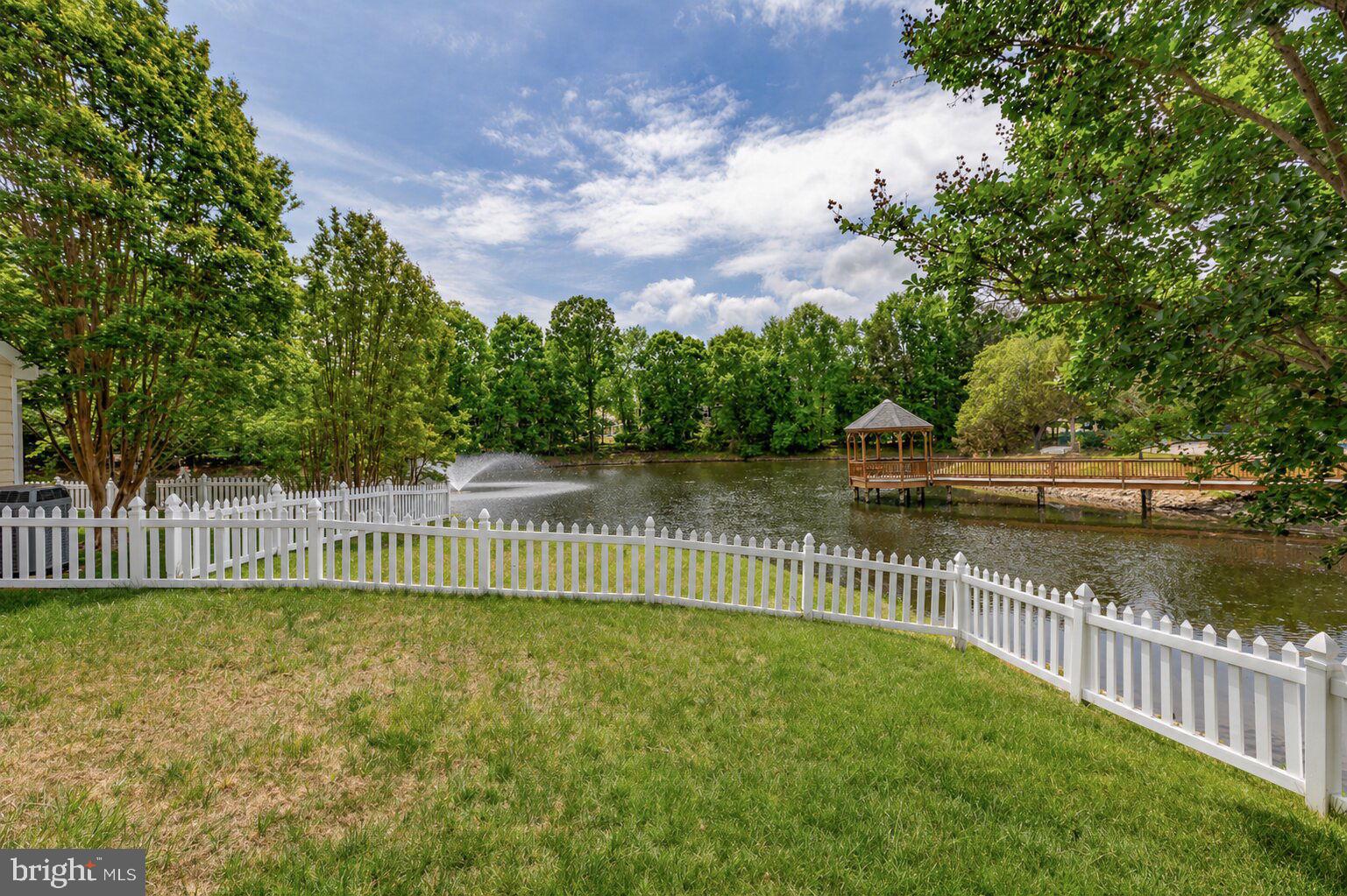 SUMMERLAKE - Residential