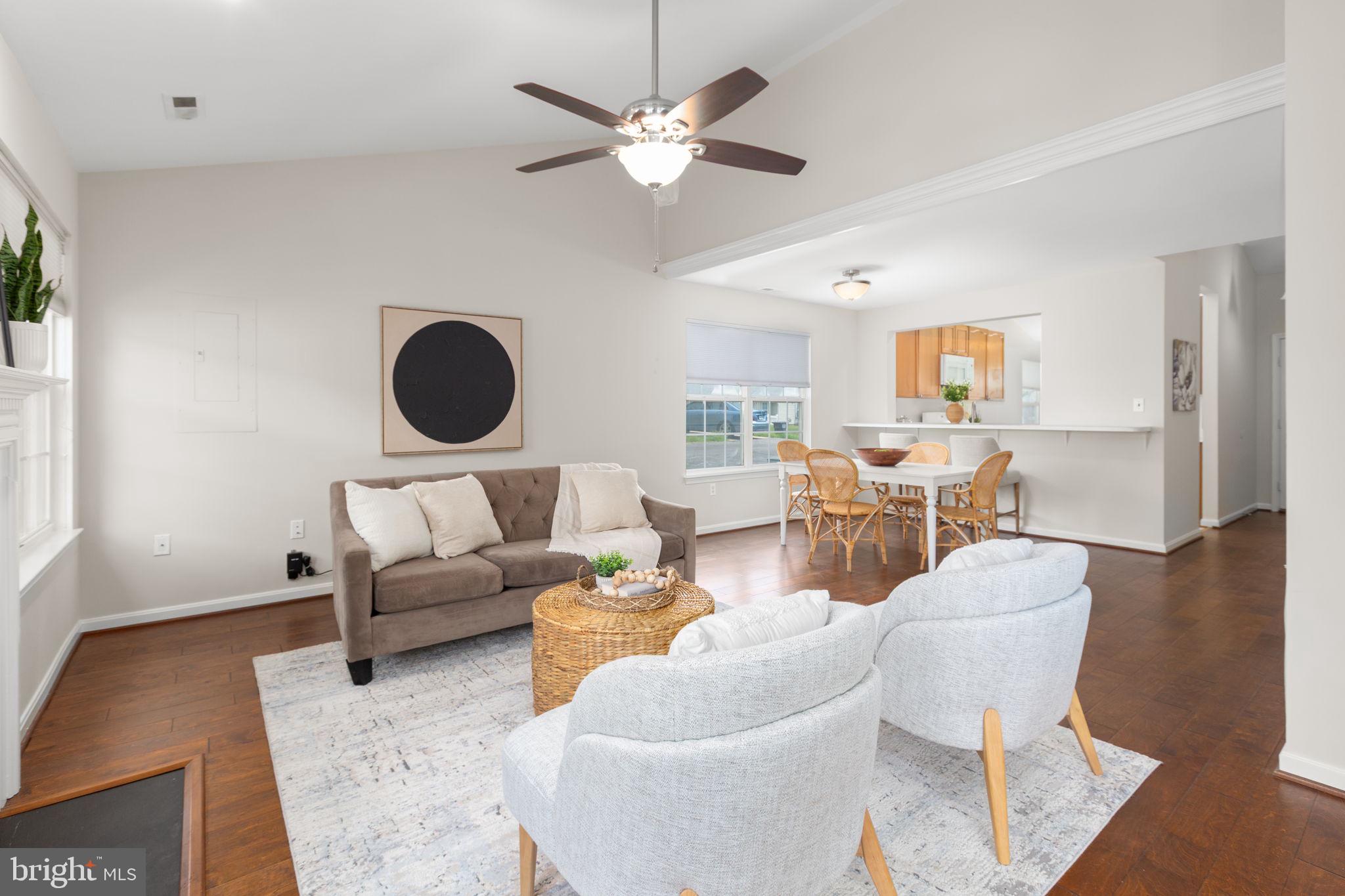 SUMMERLAKE - Residential