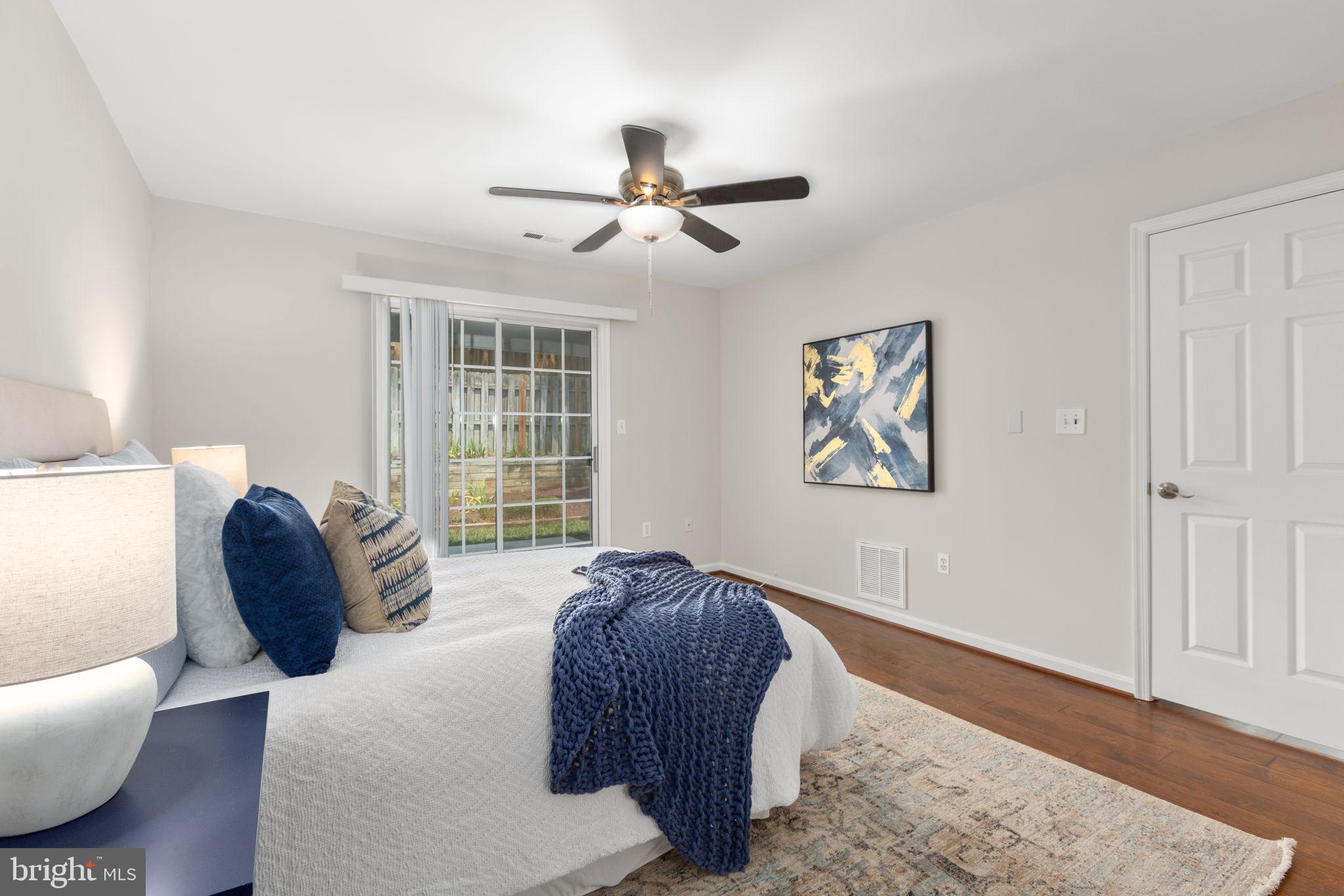 SUMMERLAKE - Residential