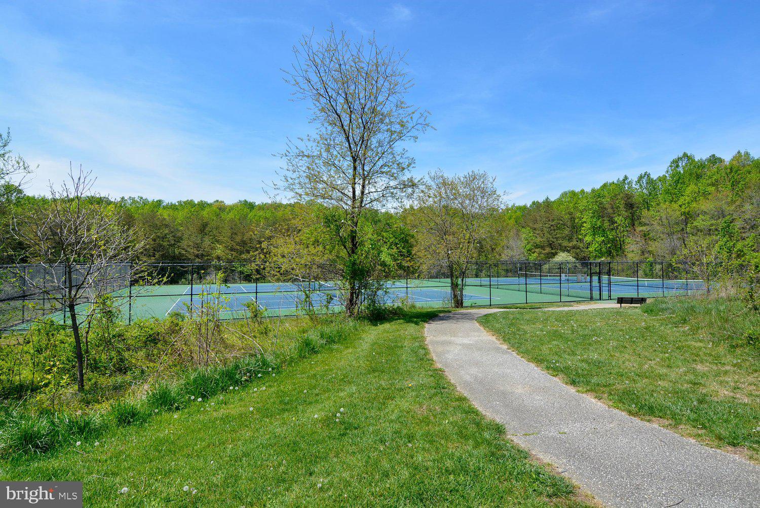 LEISHEAR VILLAGE - Residential