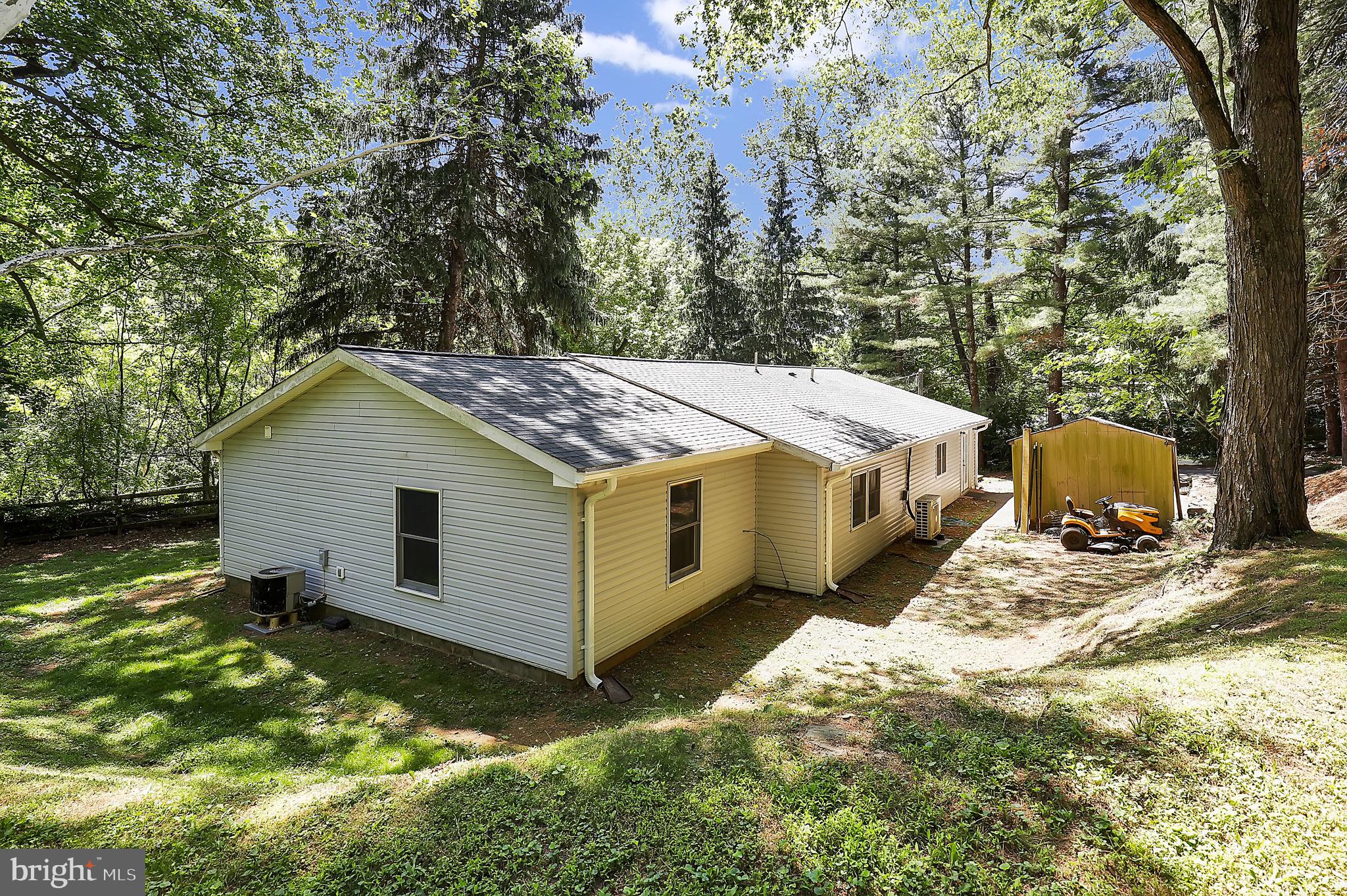 MYERSVILLE - Residential