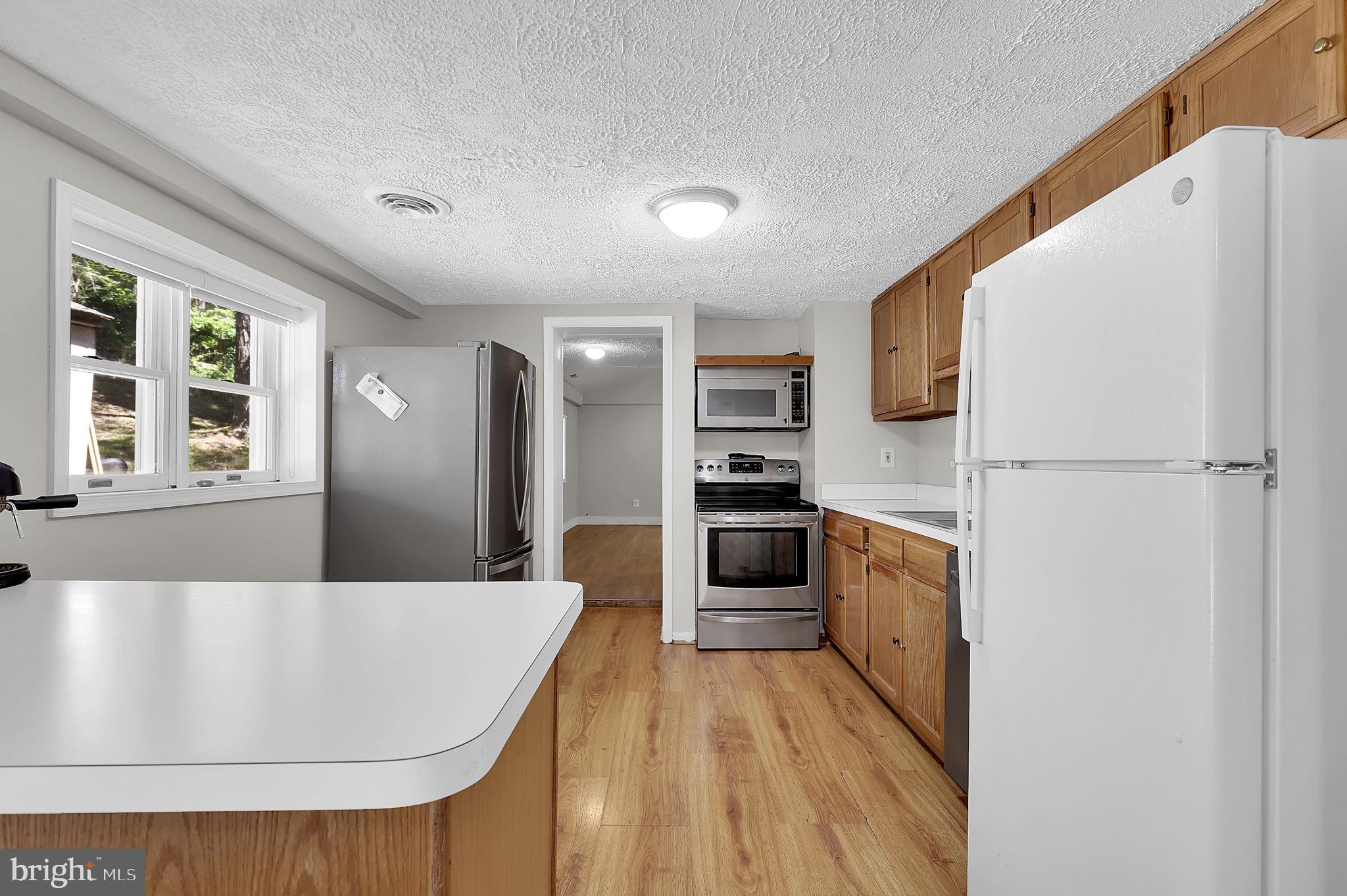 MYERSVILLE - Residential
