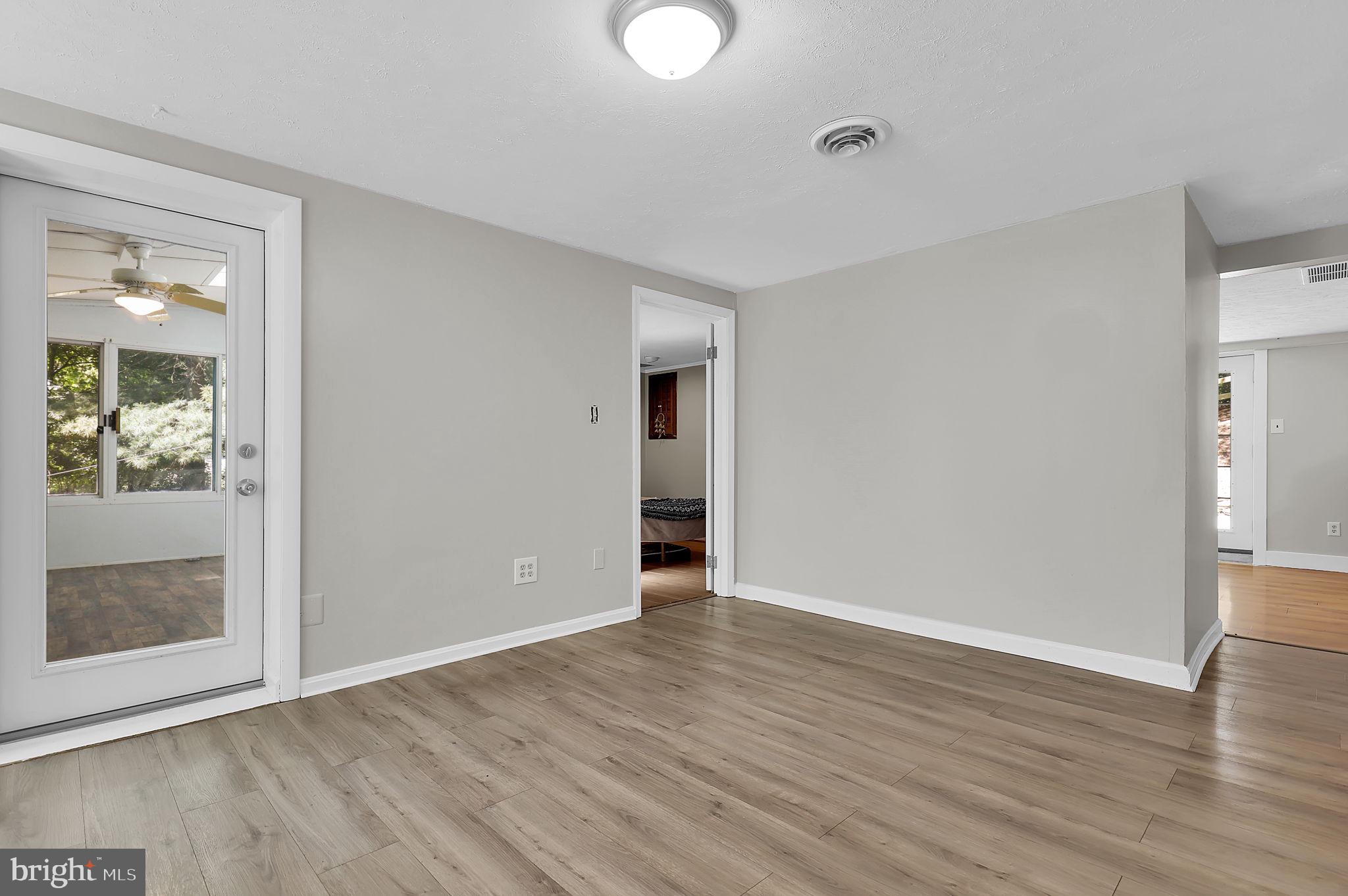 MYERSVILLE - Residential