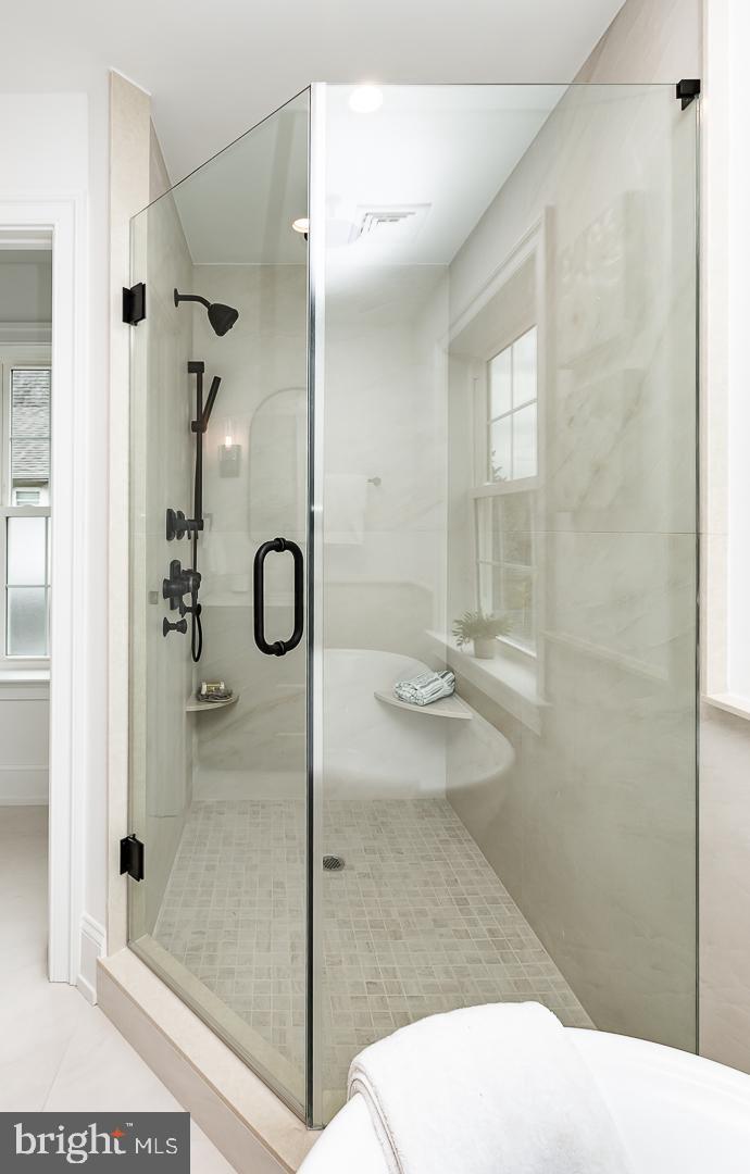 HAVERTOWN - Residential