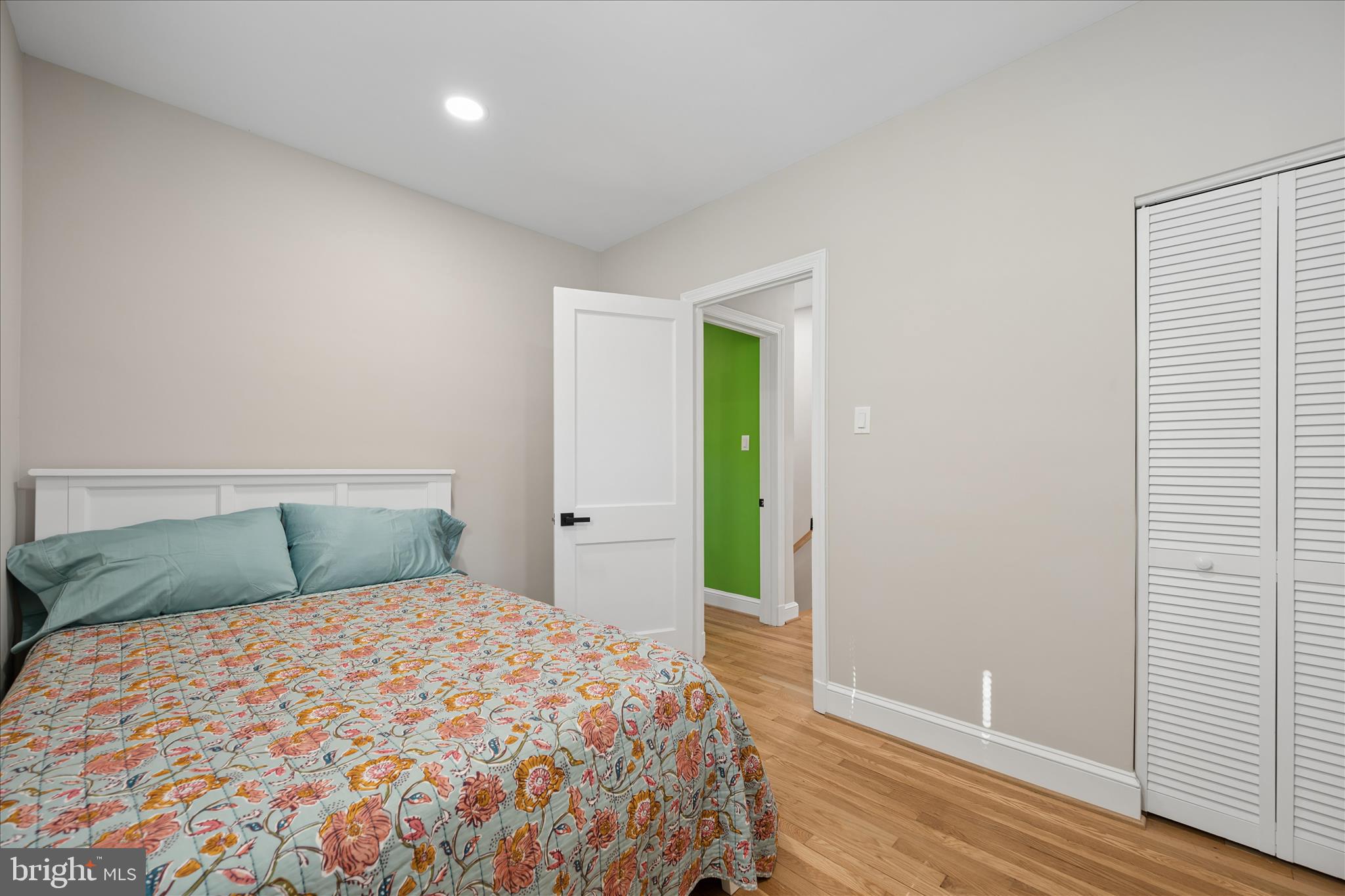 CAMERON HEIGHTS - Residential