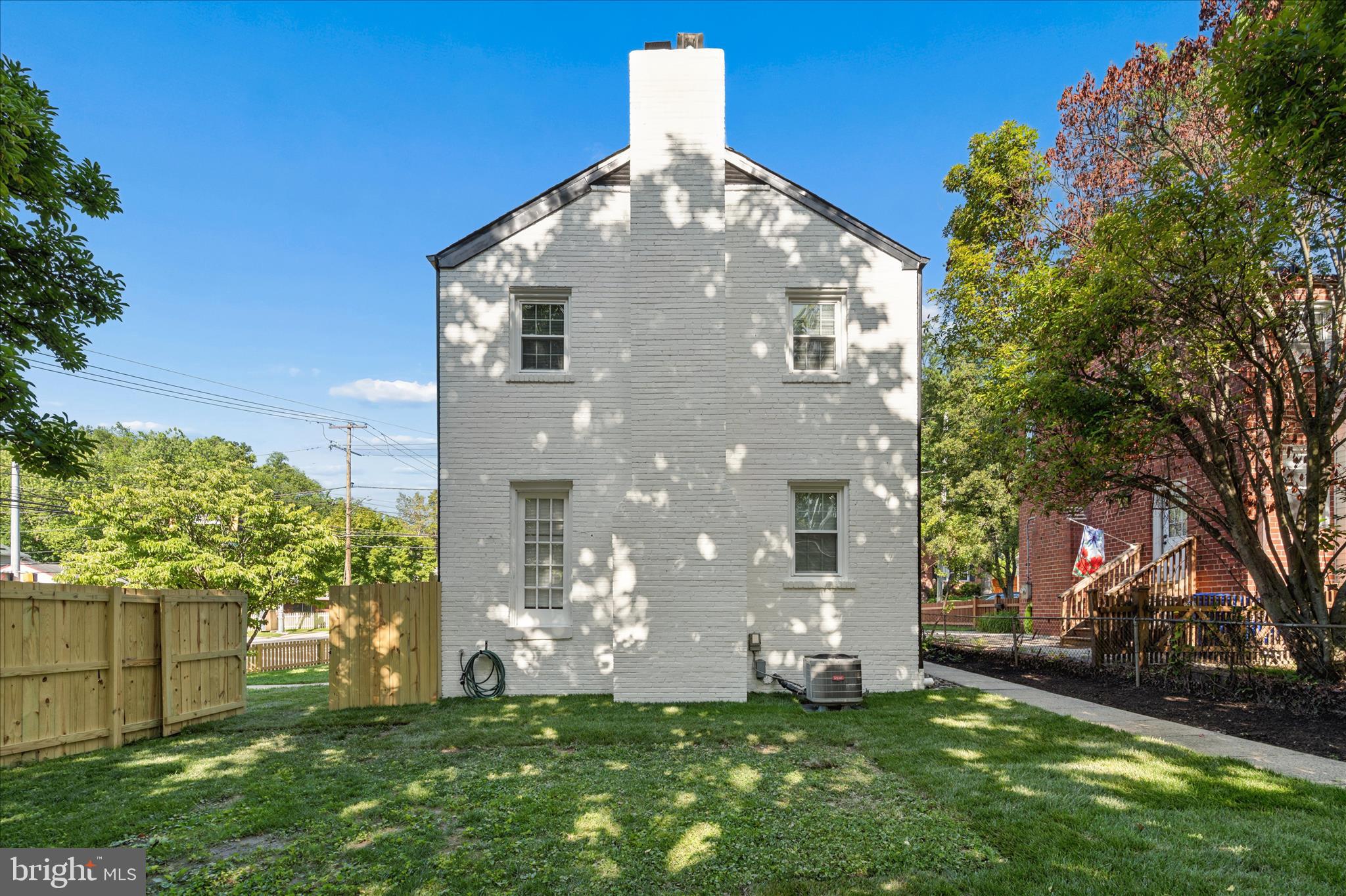 CAMERON HEIGHTS - Residential