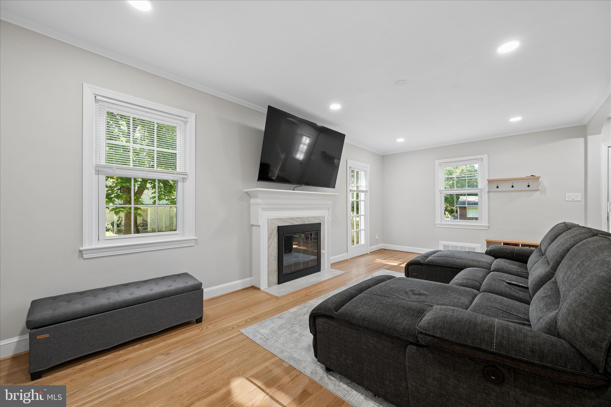 CAMERON HEIGHTS - Residential