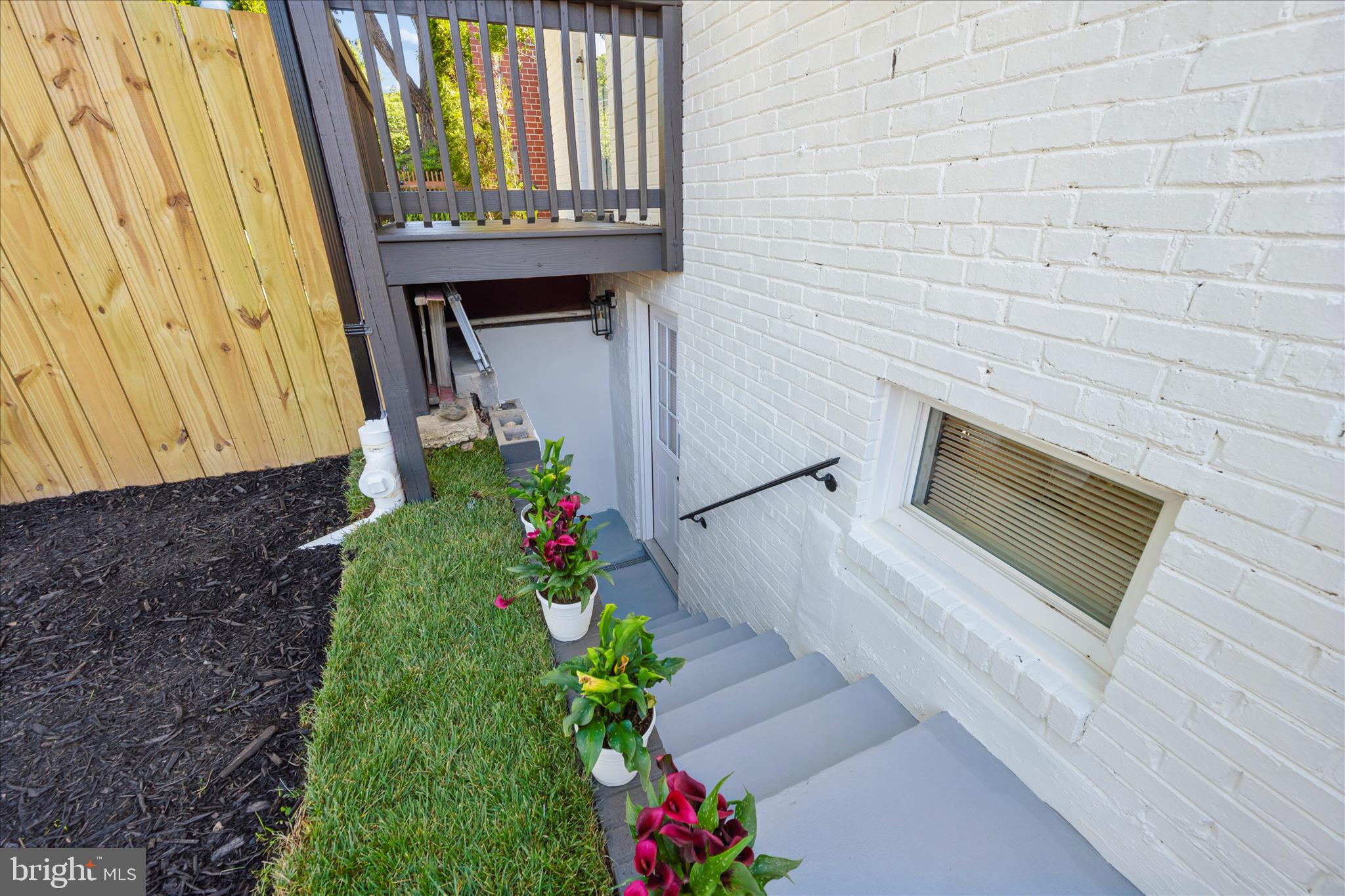 CAMERON HEIGHTS - Residential
