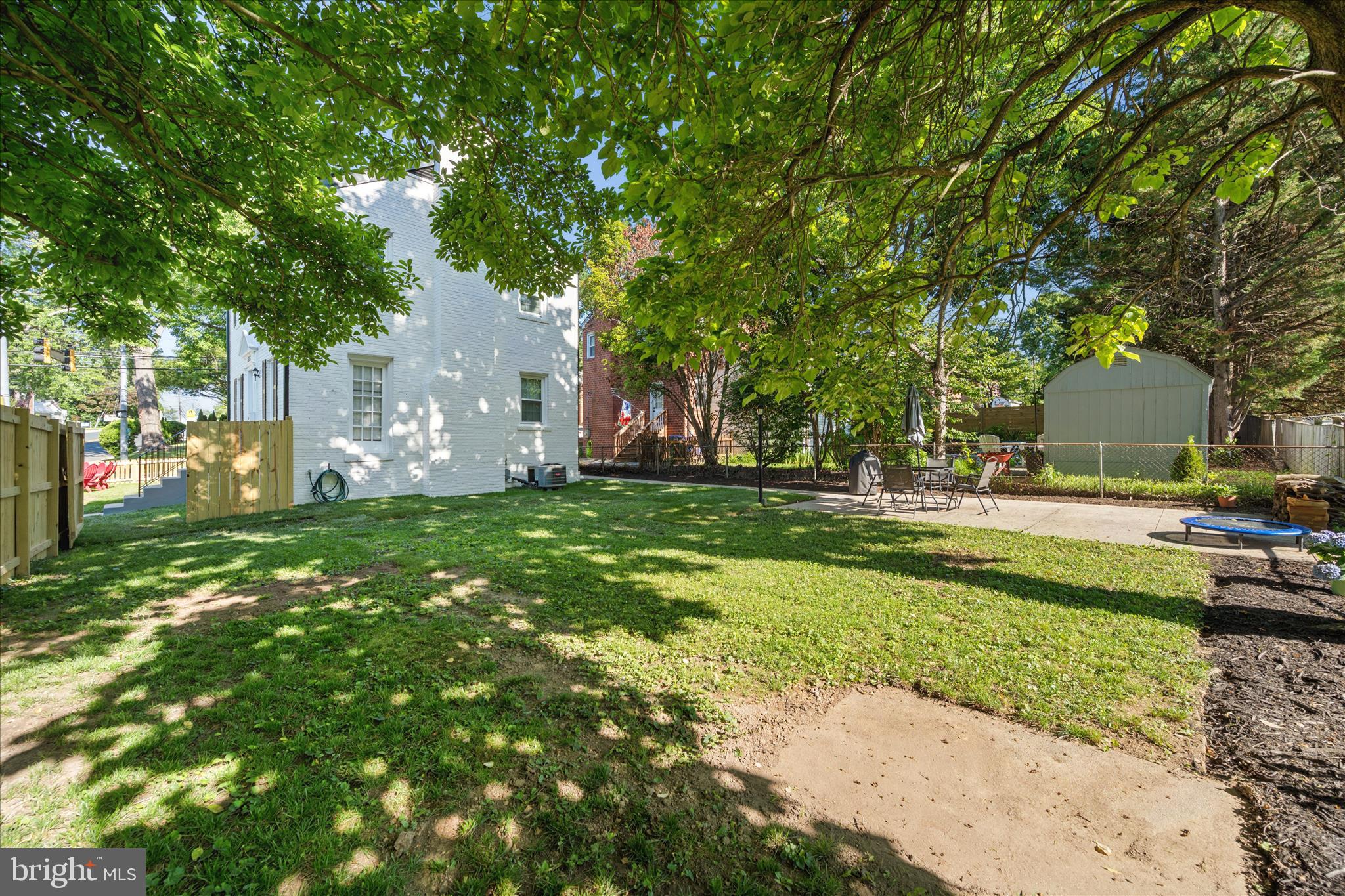 CAMERON HEIGHTS - Residential