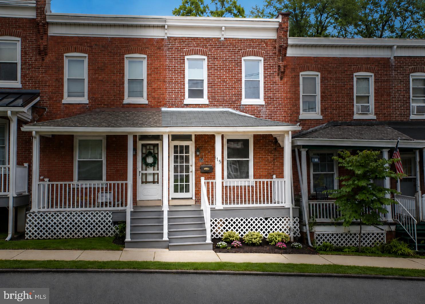 Welcome to 15 Franklin Avenue—a beautifully renovated home in the heart of downtown Phoenixville, just steps from the shops, restaurants, and nightlife of vibrant Bridge Street.

This move-in-ready home has been thoughtfully renovated from top to bottom, blending modern updates with timeless character. Inside, you'll find a stunning new kitchen and bathroom, new flooring, fresh paint throughout, exposed brick walls, exposed beams in the master bedroom, and recessed lighting that adds warmth and style. Major mechanical updates, including a new boiler and new hot water heater, provide peace of mind for years to come.

Step outside and enjoy brand-new front and rear decks, creating the perfect spaces to relax, entertain, or enjoy your morning coffee. One of the home's standout features is the new off-street parking pad—an incredibly rare and highly sought-after amenity in downtown Phoenixville that adds exceptional convenience and value.

Whether you're looking to enjoy Phoenixville's award-winning restaurants, breweries, boutiques, parks, and year-round community events, or simply want a turnkey home with modern finishes and unbeatable walkability, 15 Franklin Avenue is a rare opportunity you won't want to miss. Call today for a showing! 

Agent has a personal interest in the property. Some photos have been enhanced with AI.