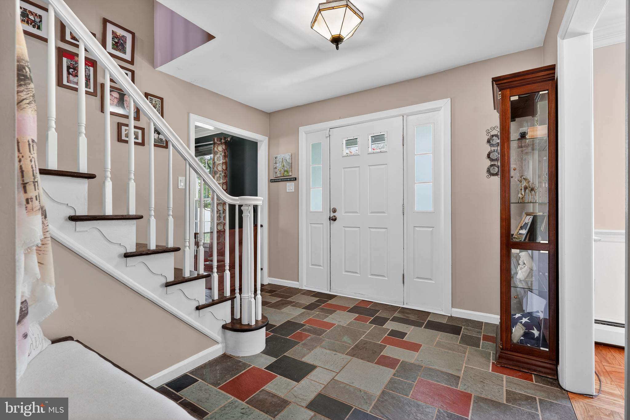 MOUNT EYRE MANOR - Residential