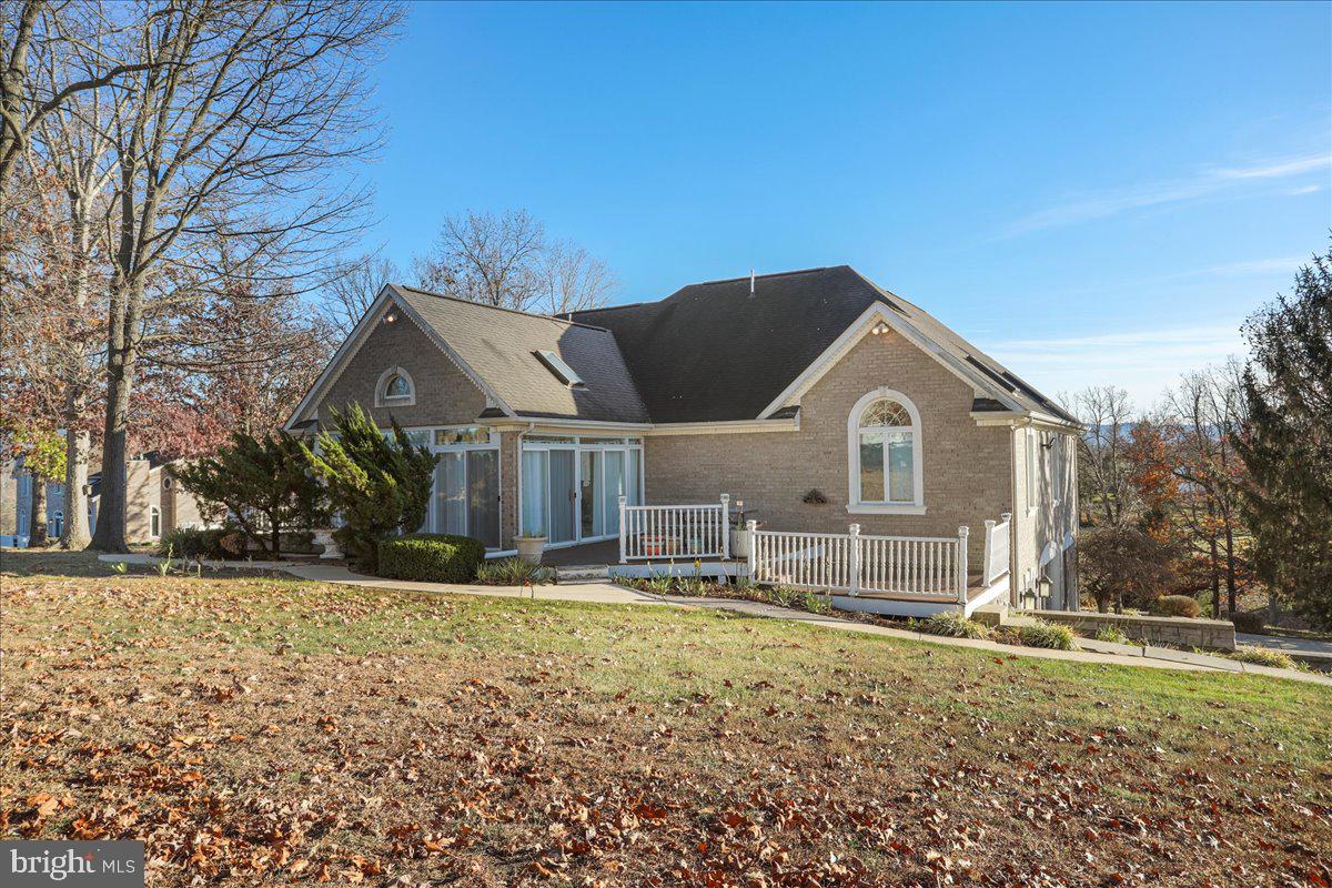 LURAY - Commercial Sale