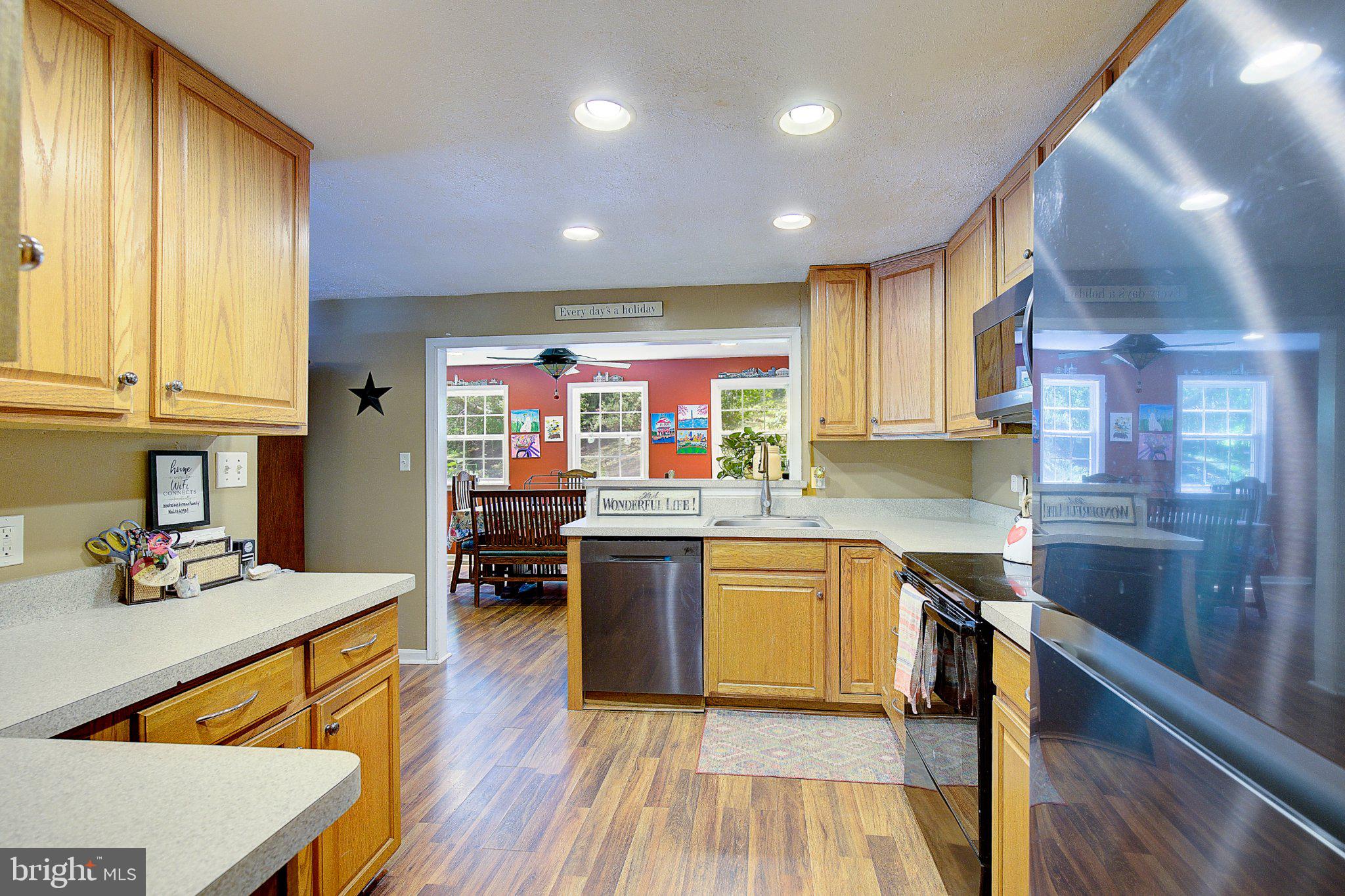 CHESAPEAKE HEIGHTS - Residential