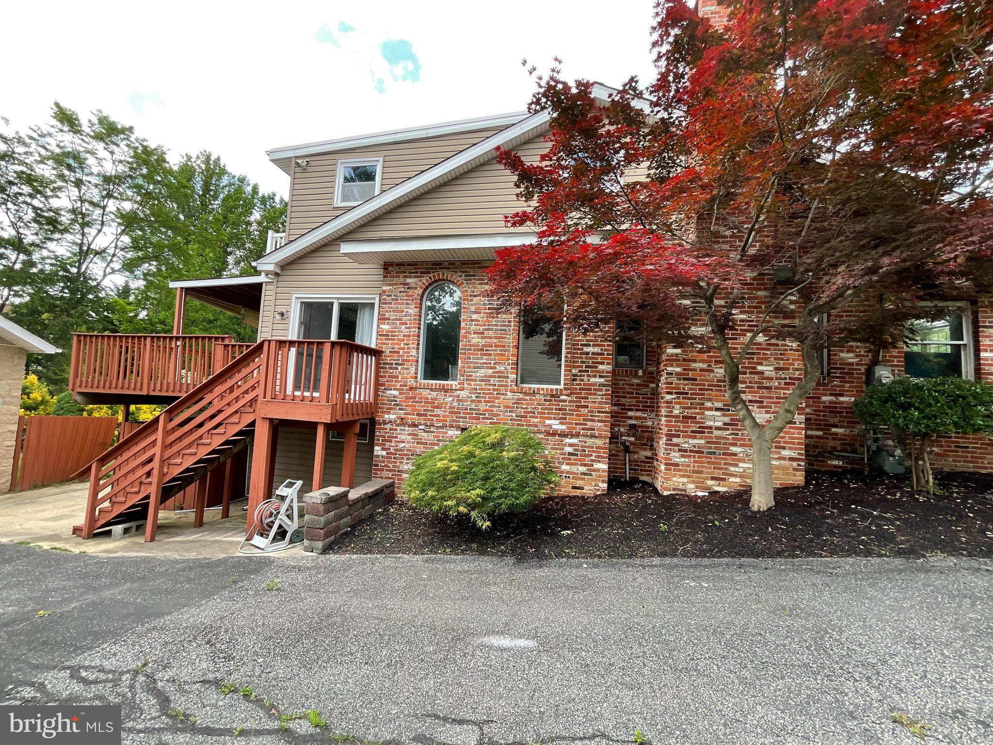 SACKVILLE - Residential