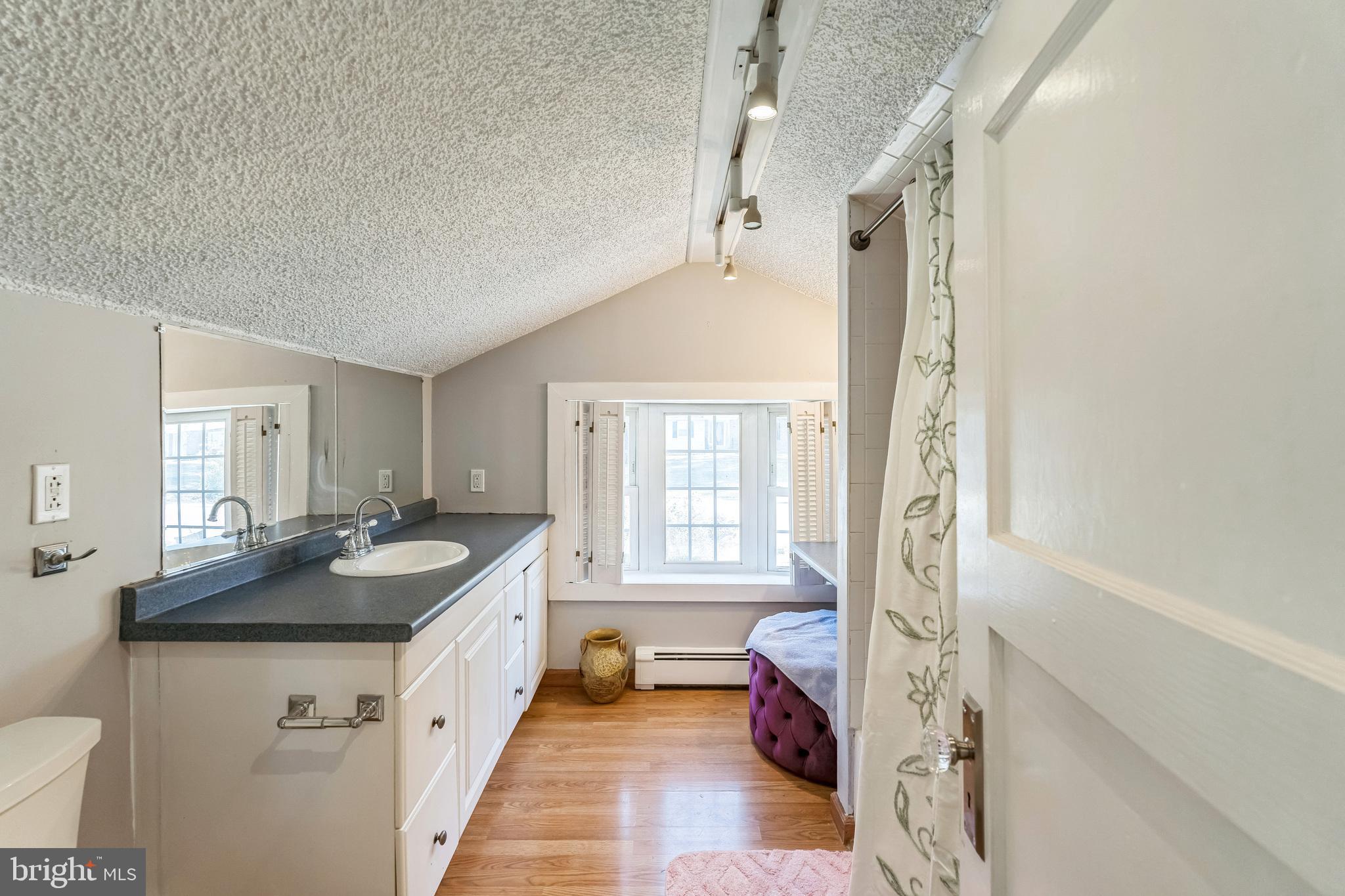 SACKVILLE - Residential