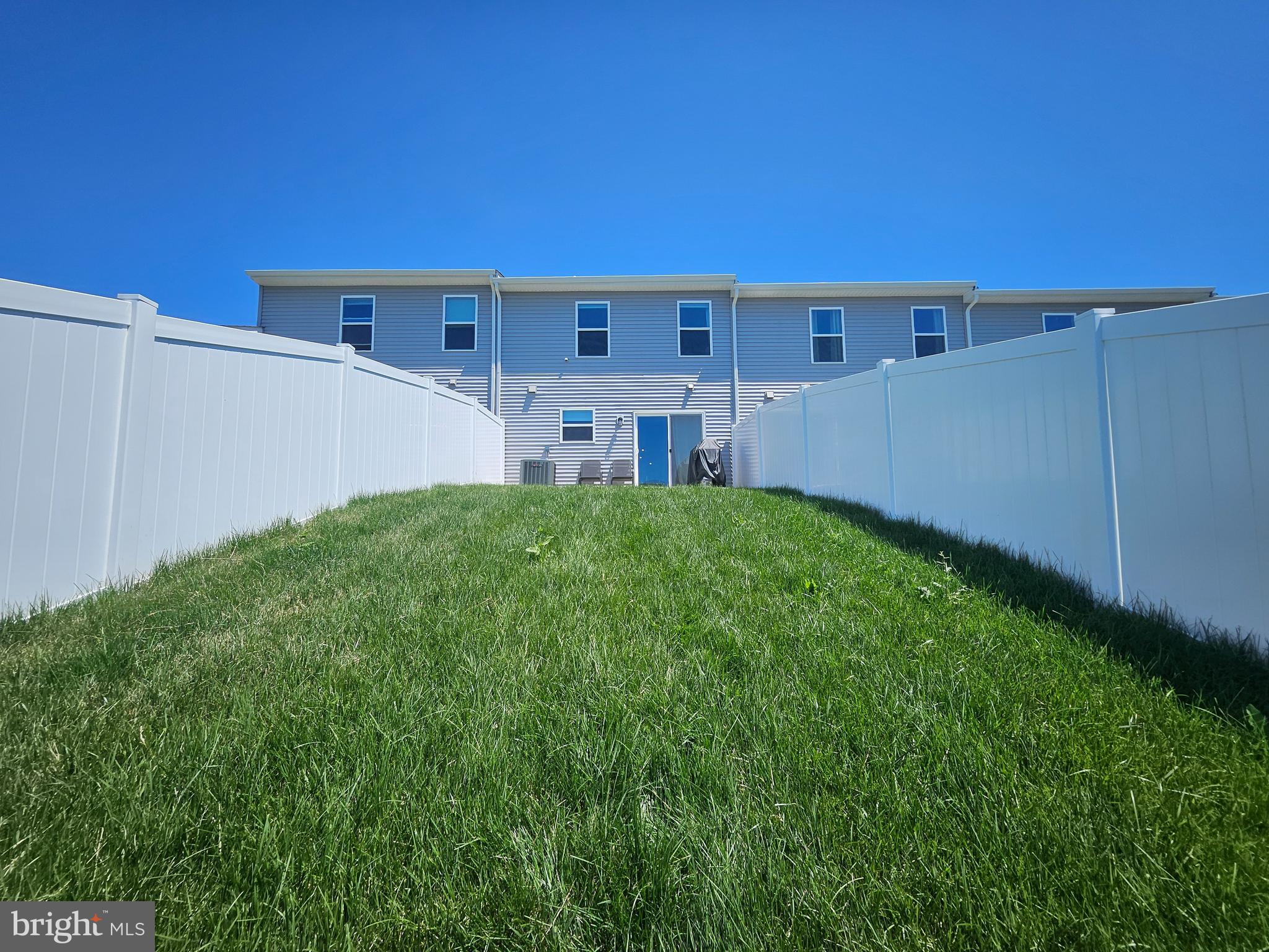 STONE SPRING - Residential