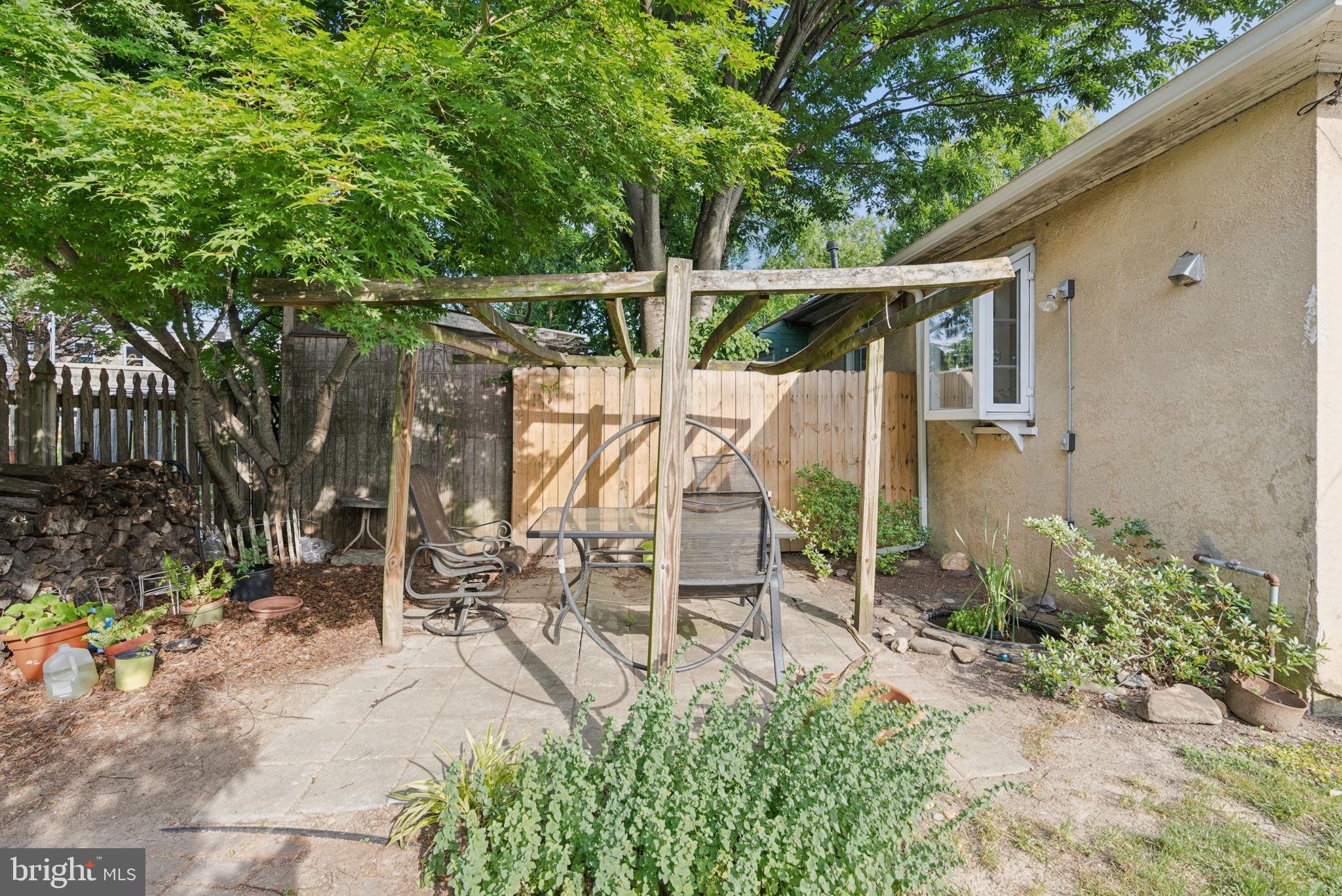 STONE HILL - Residential