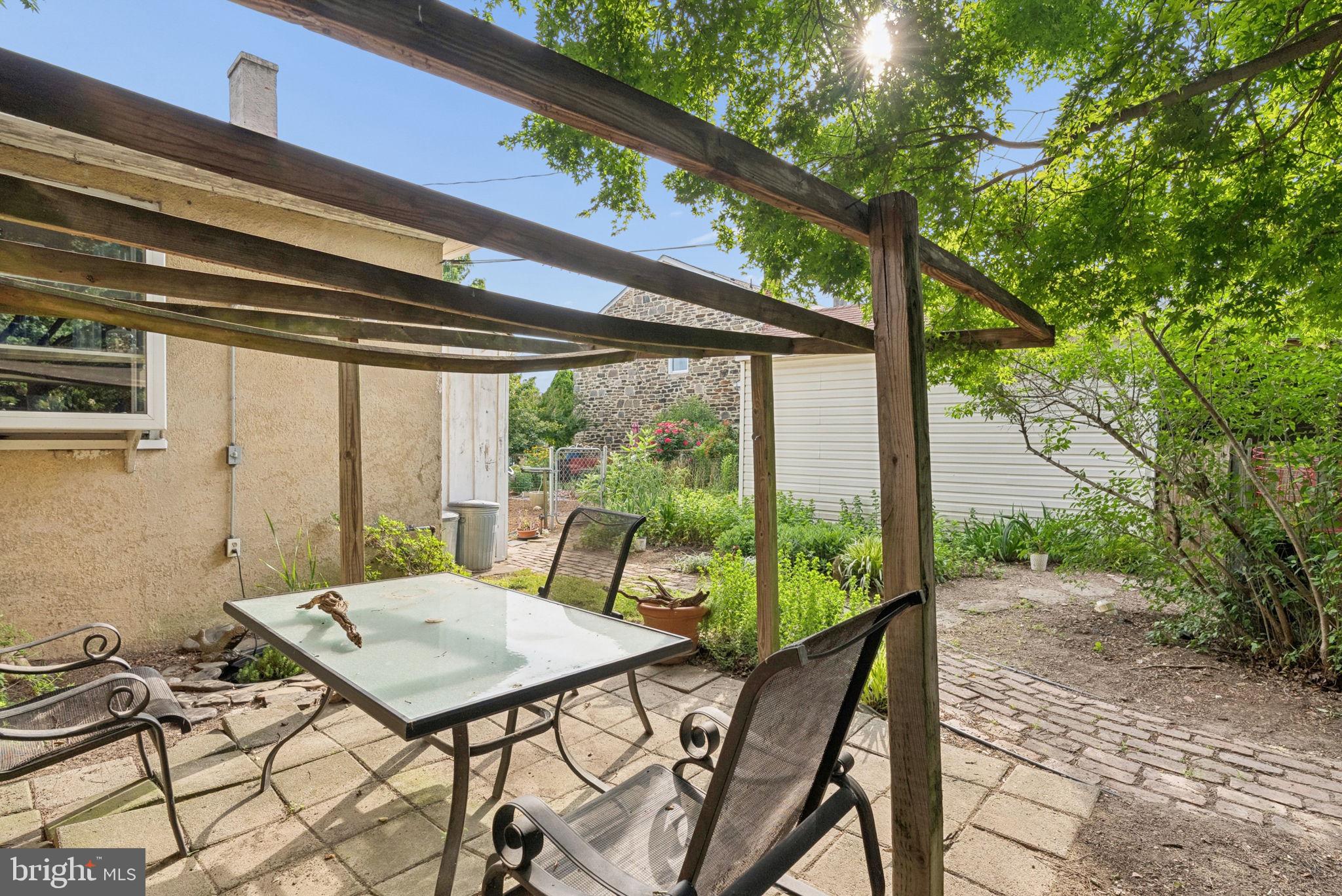 STONE HILL - Residential