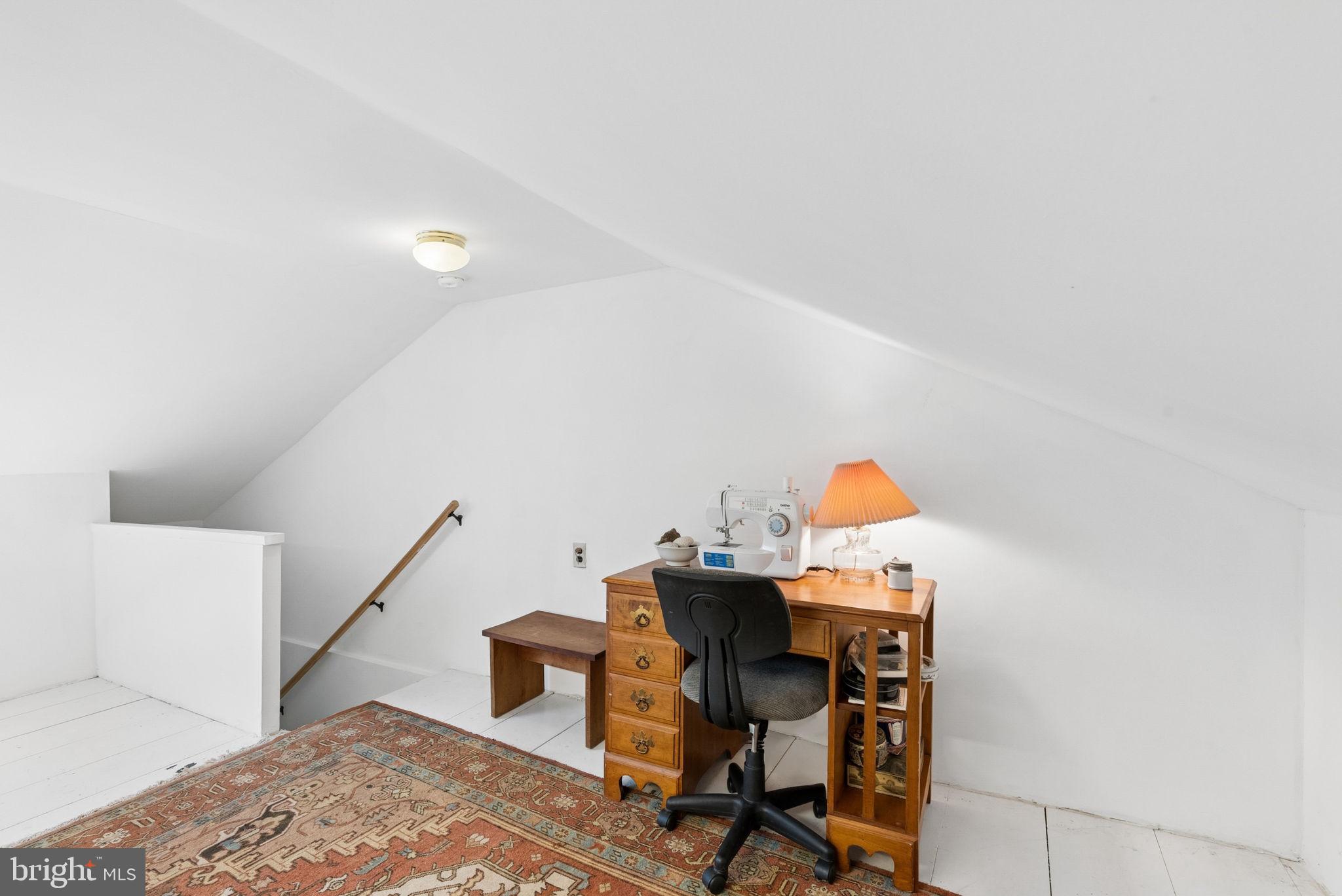 STONE HILL - Residential