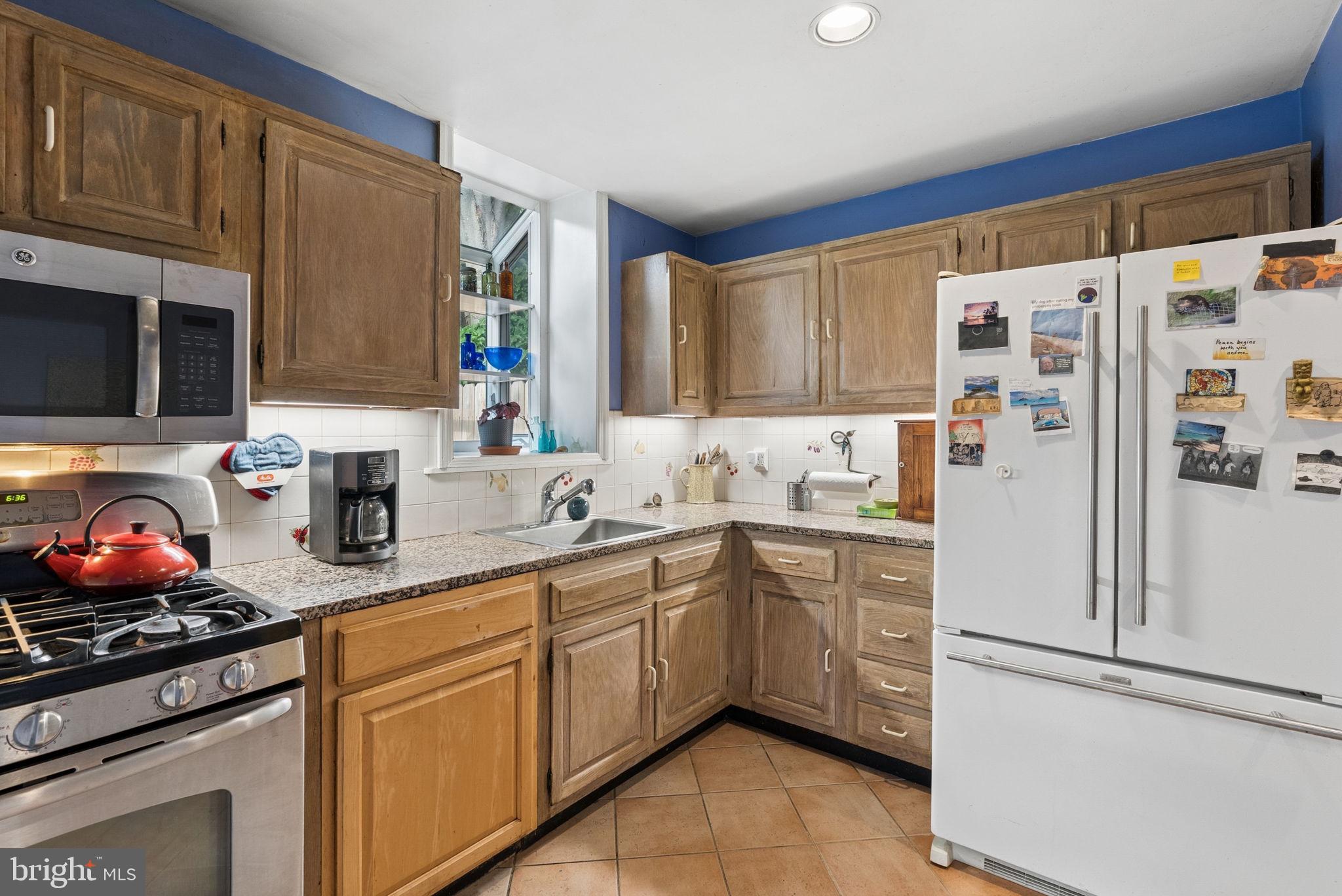 STONE HILL - Residential