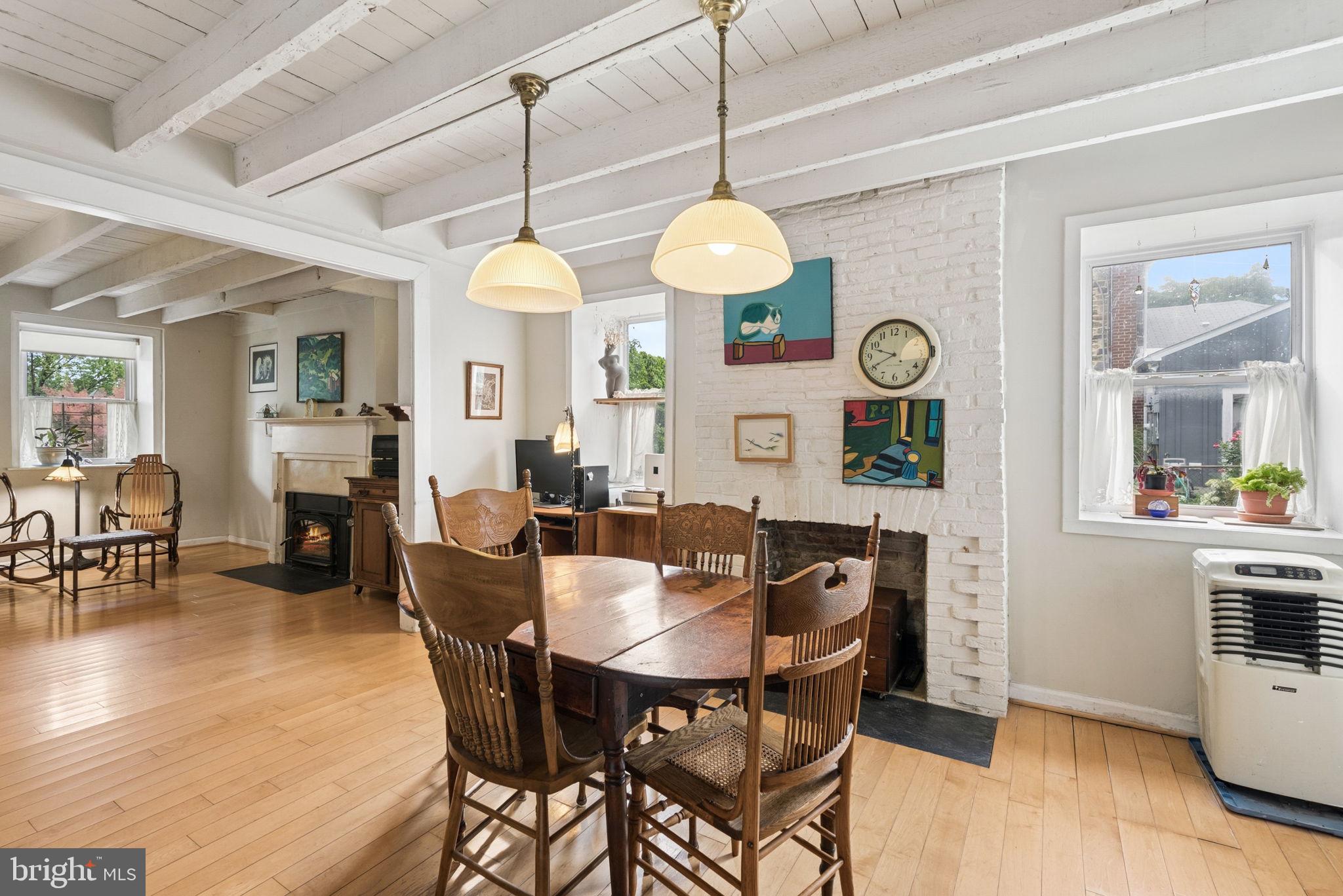 STONE HILL - Residential