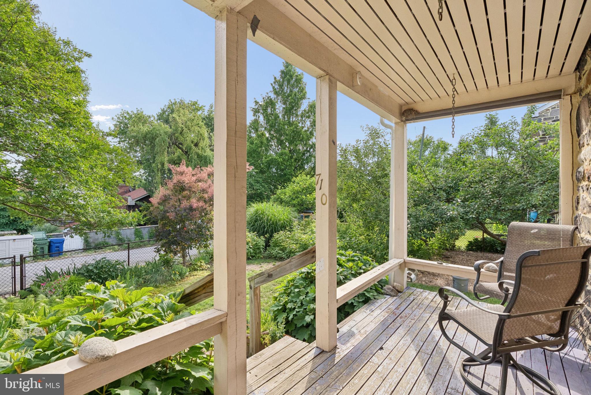 STONE HILL - Residential