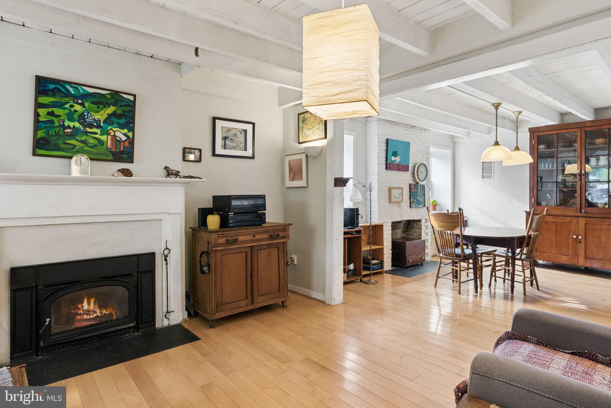 STONE HILL - Residential