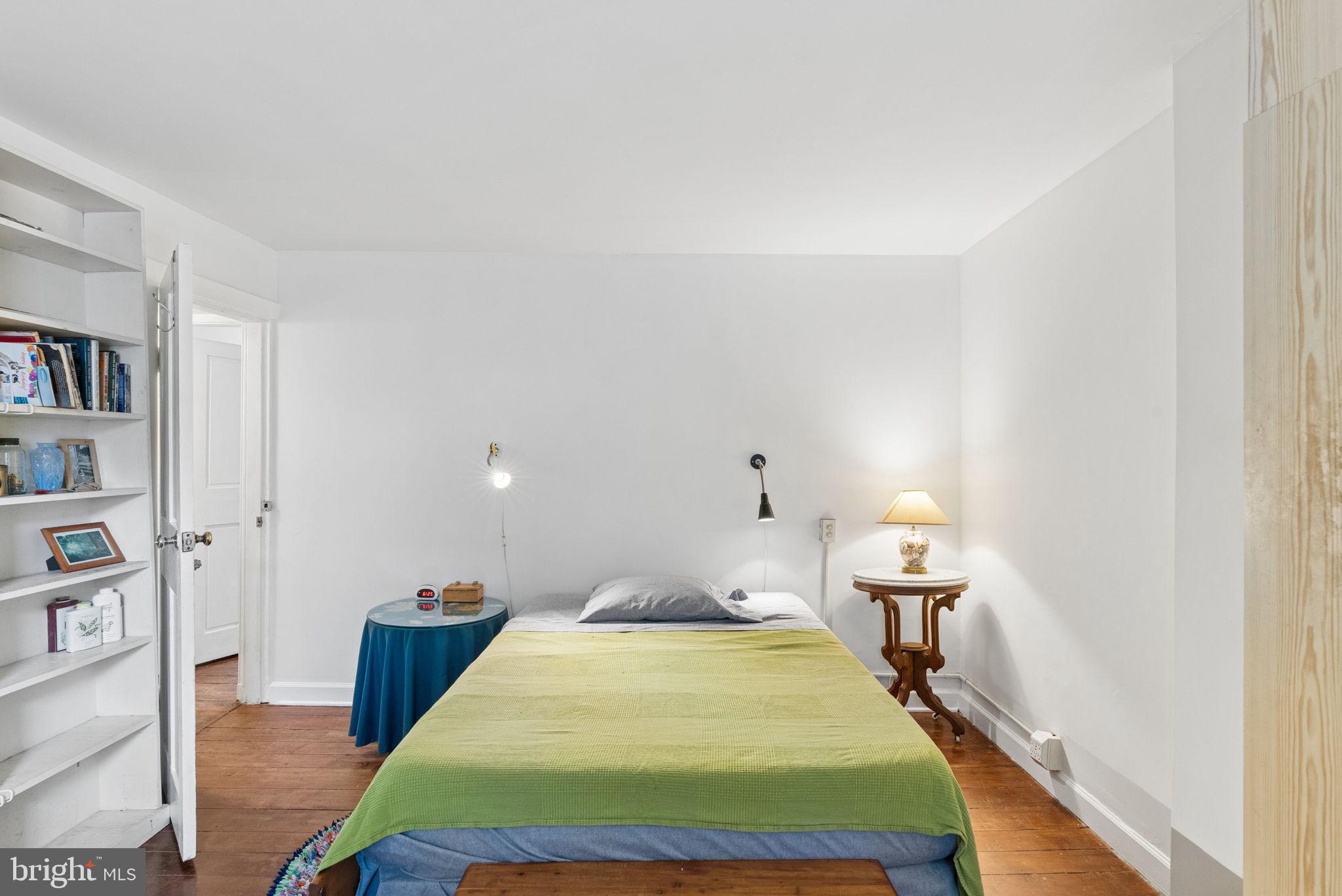 STONE HILL - Residential