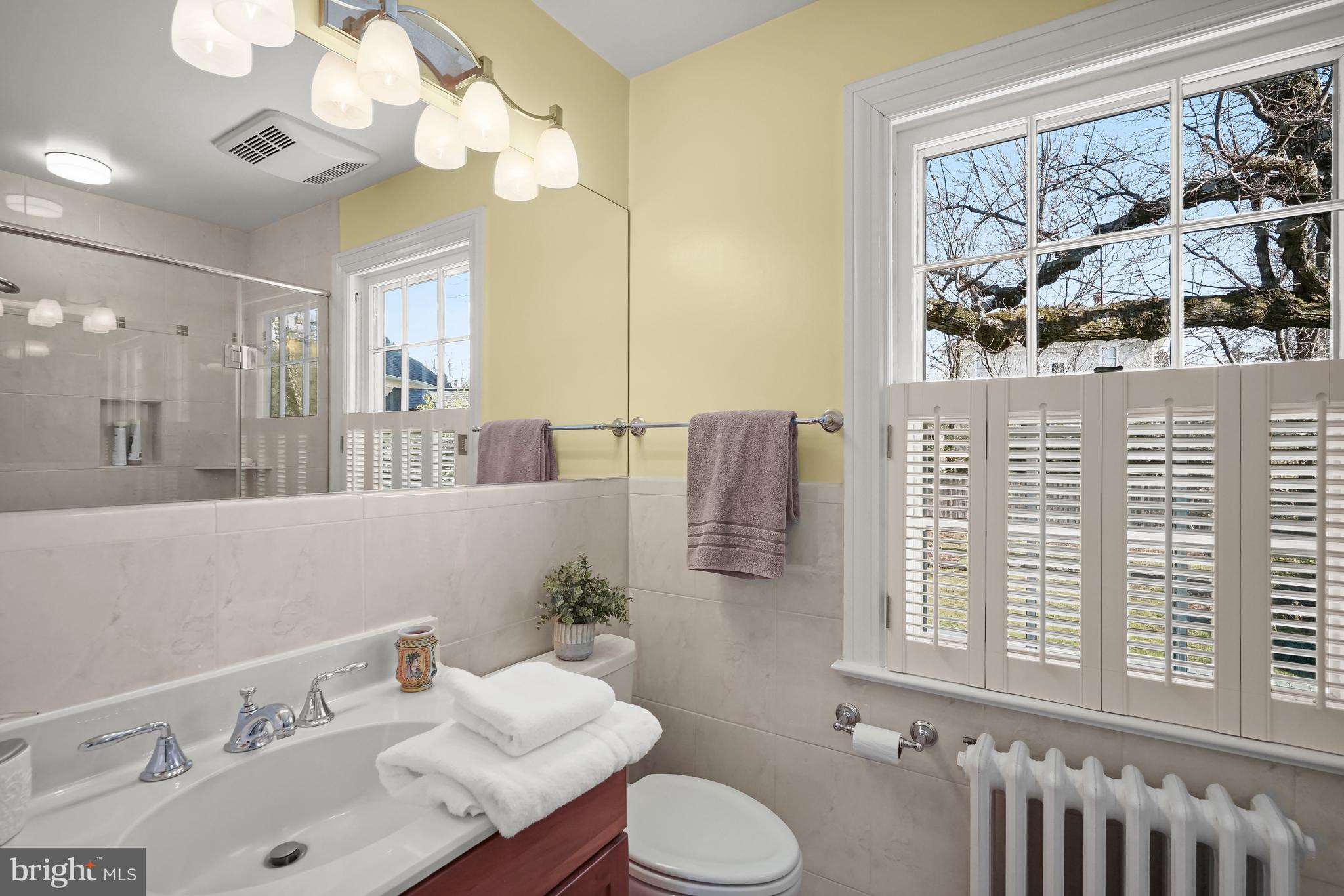 CHEVY CHASE - Residential