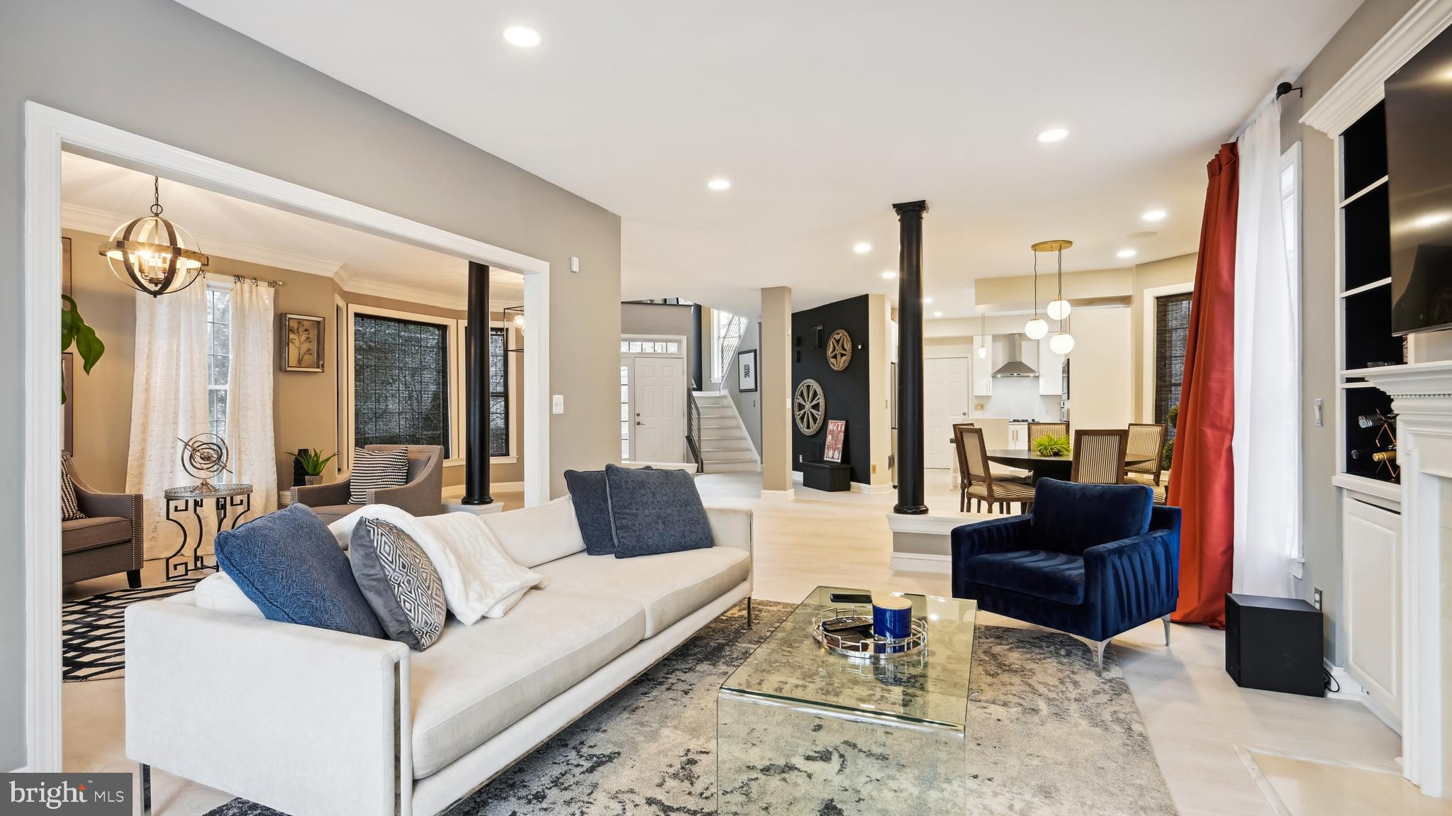 BEVERLY MANOR - Residential