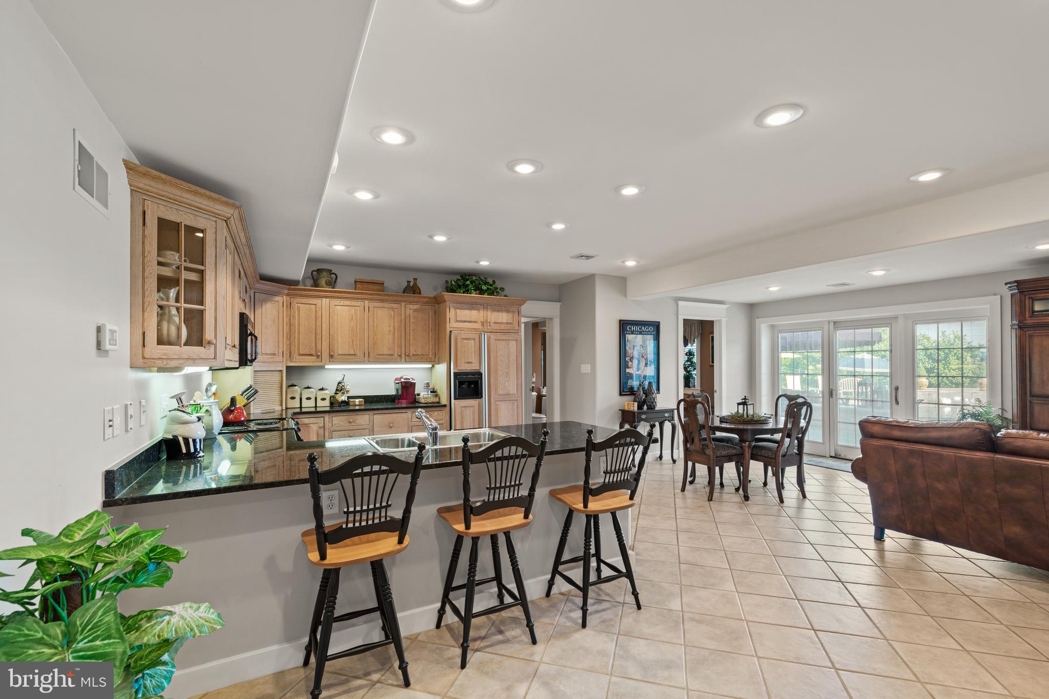 LAUXMONT FARMS - Residential