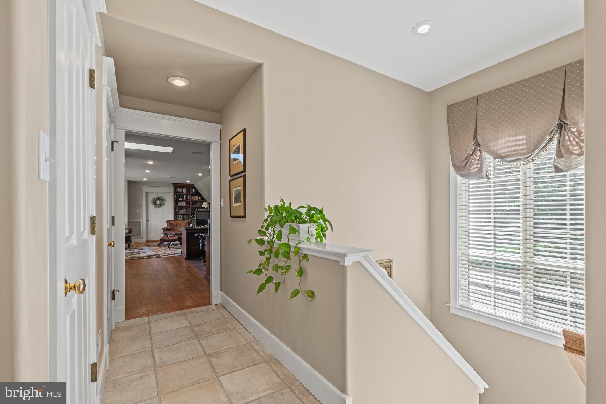 LAUXMONT FARMS - Residential